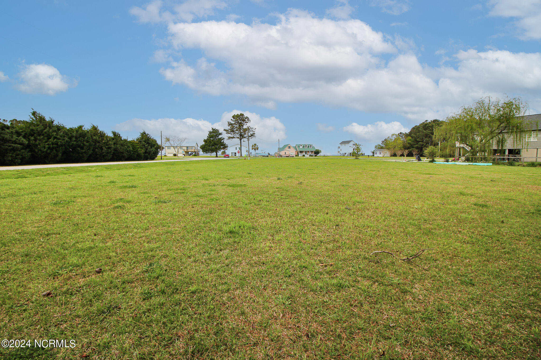 1125 Bluebill Drive Property Photo 2