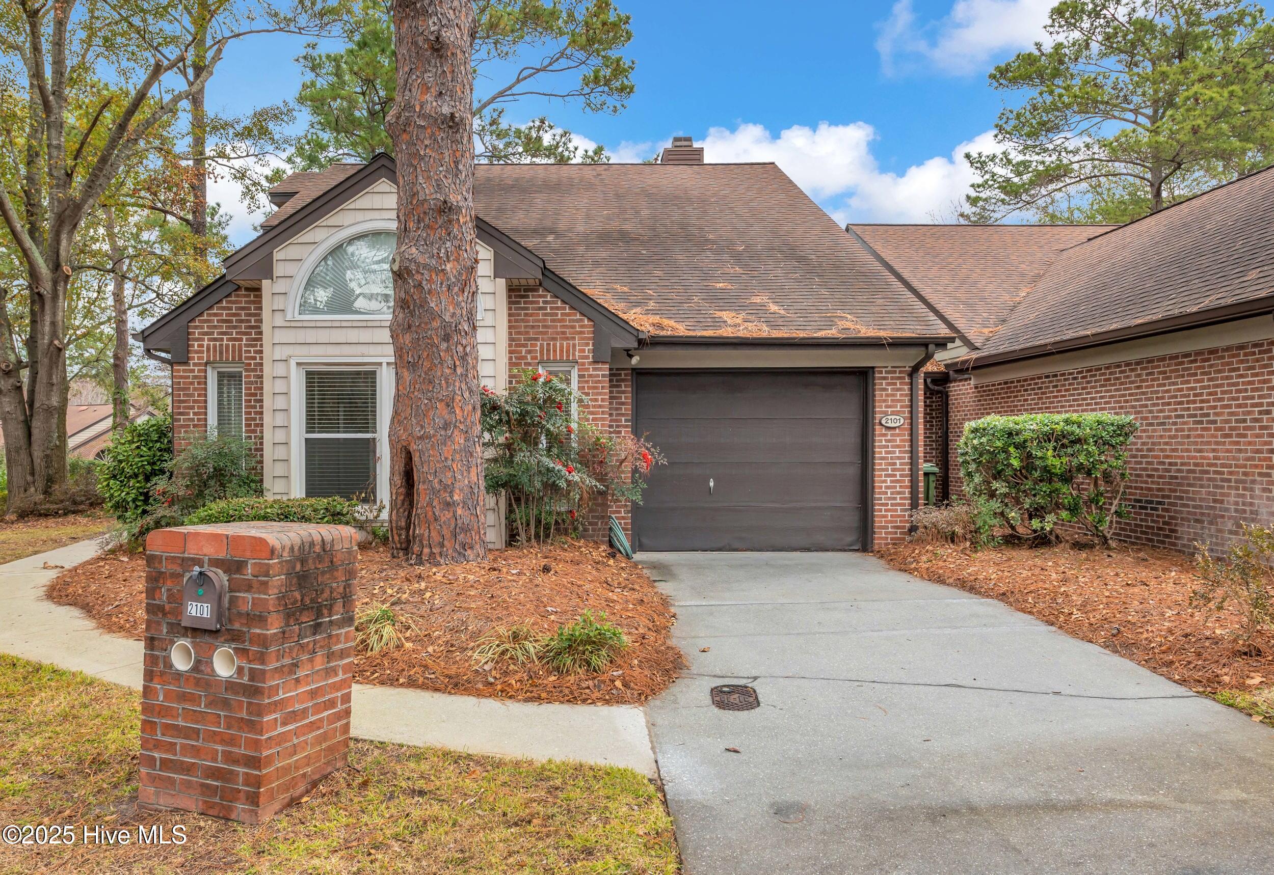 2101 Jumpin Run Drive Property Photo 10