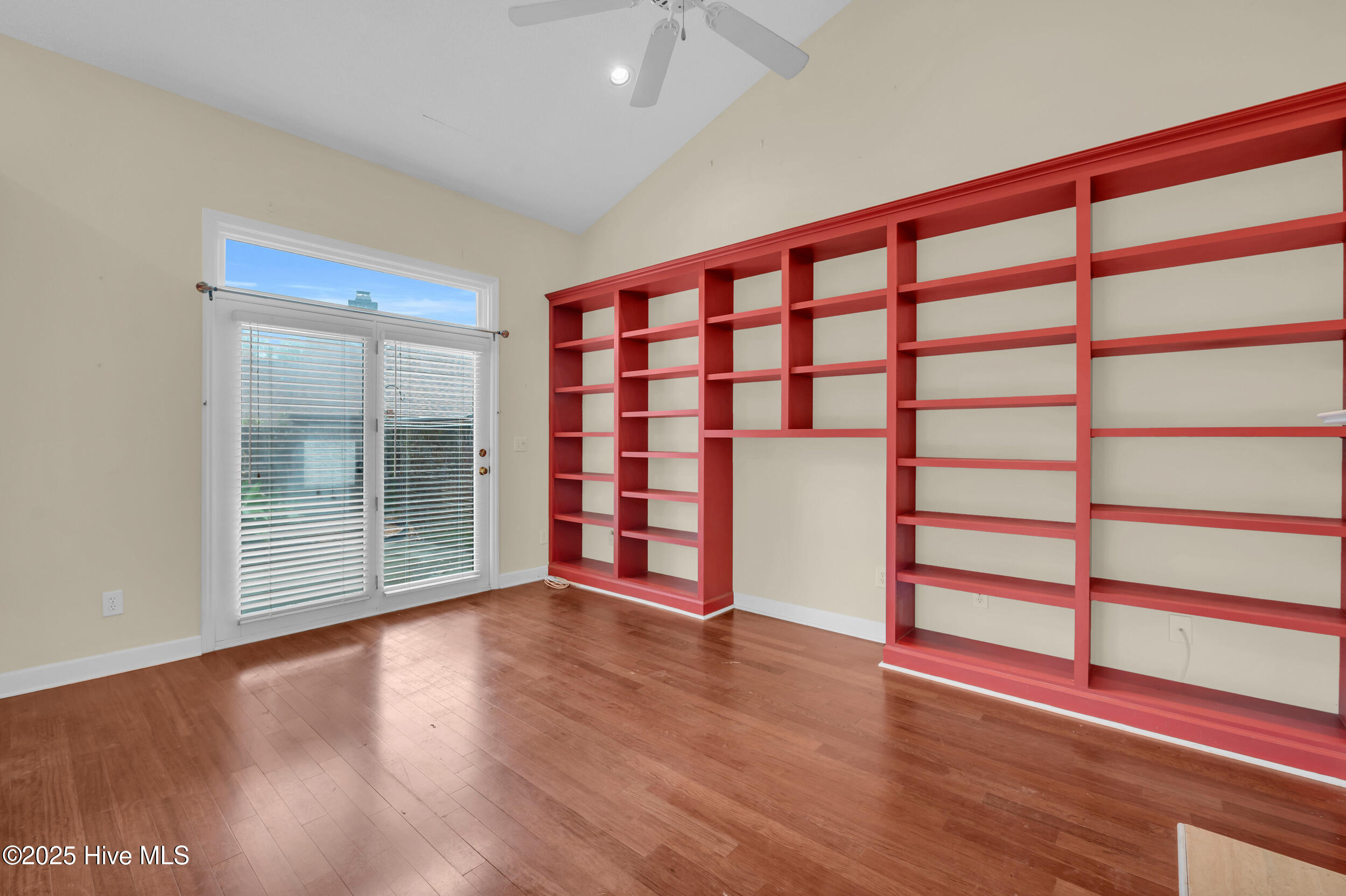 2101 Jumpin Run Drive Property Photo 16