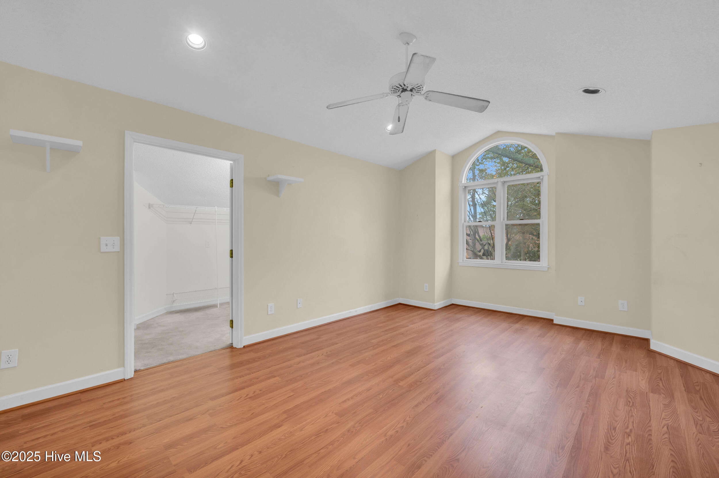 2101 Jumpin Run Drive Property Photo 32