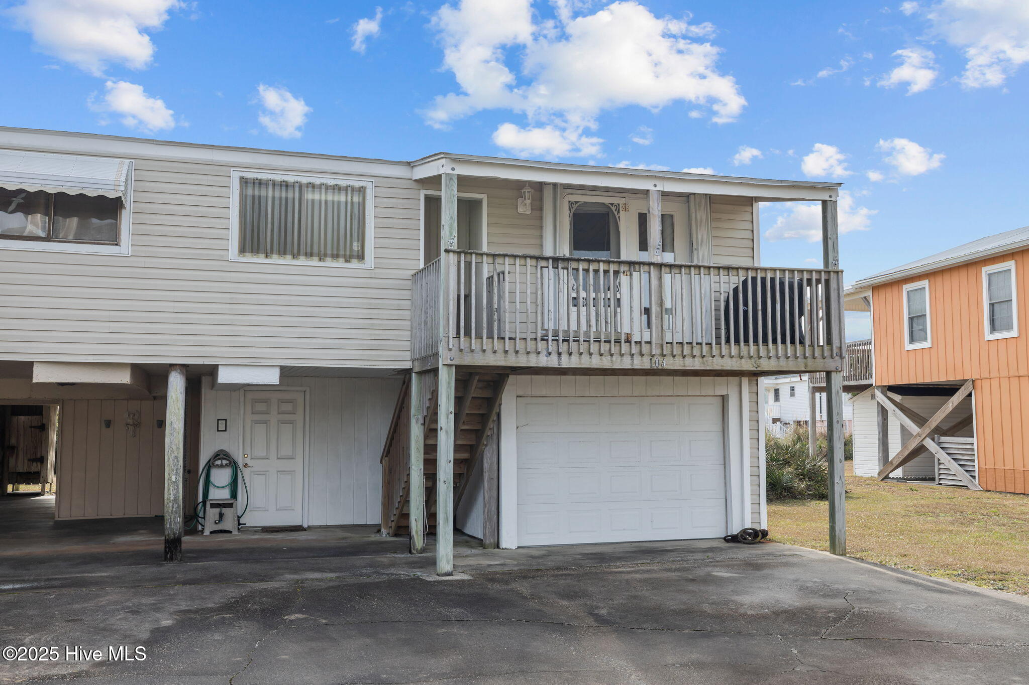 104 Robin Avenue Property Photo 3