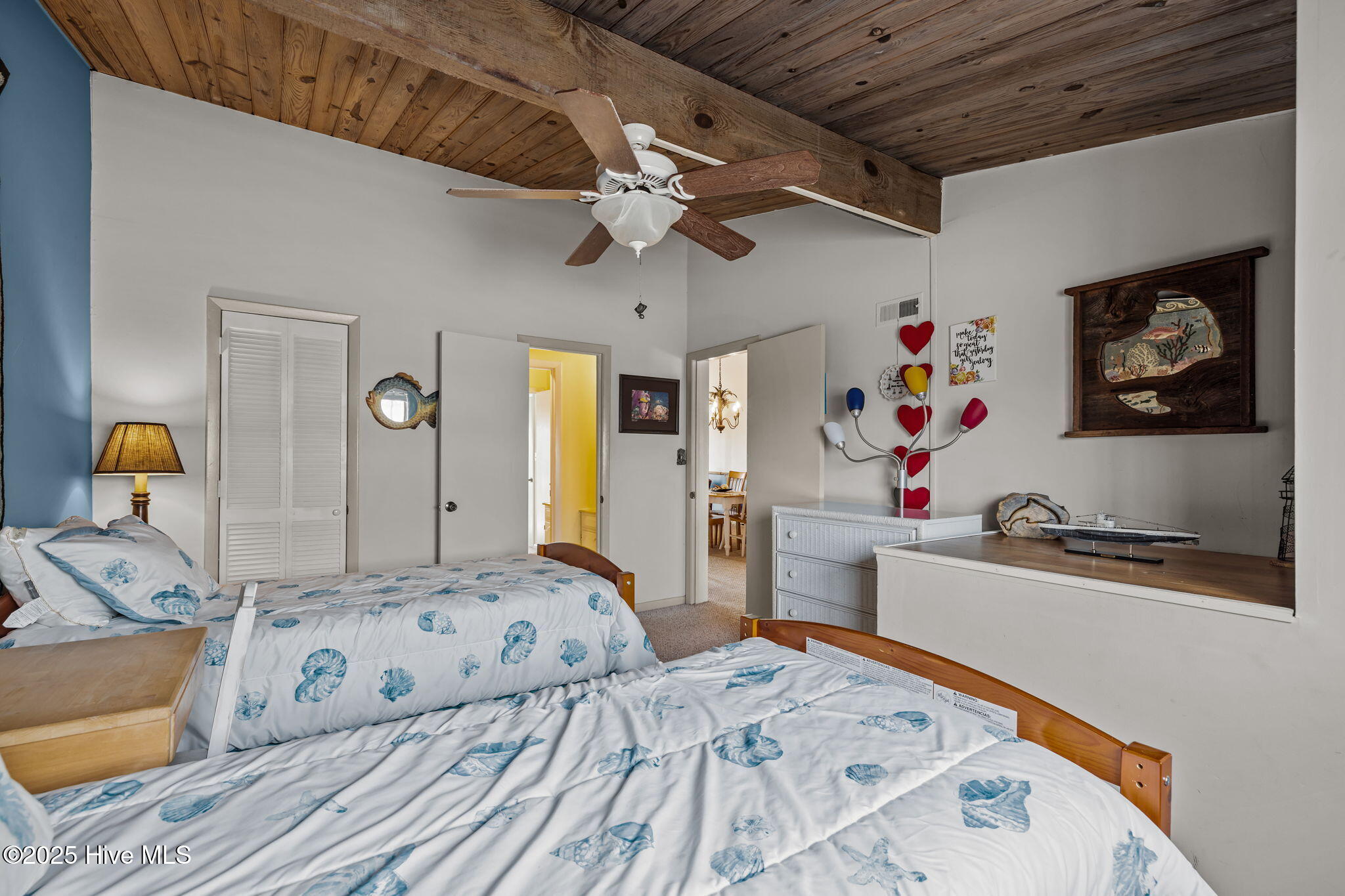 104 Robin Avenue Property Photo 32