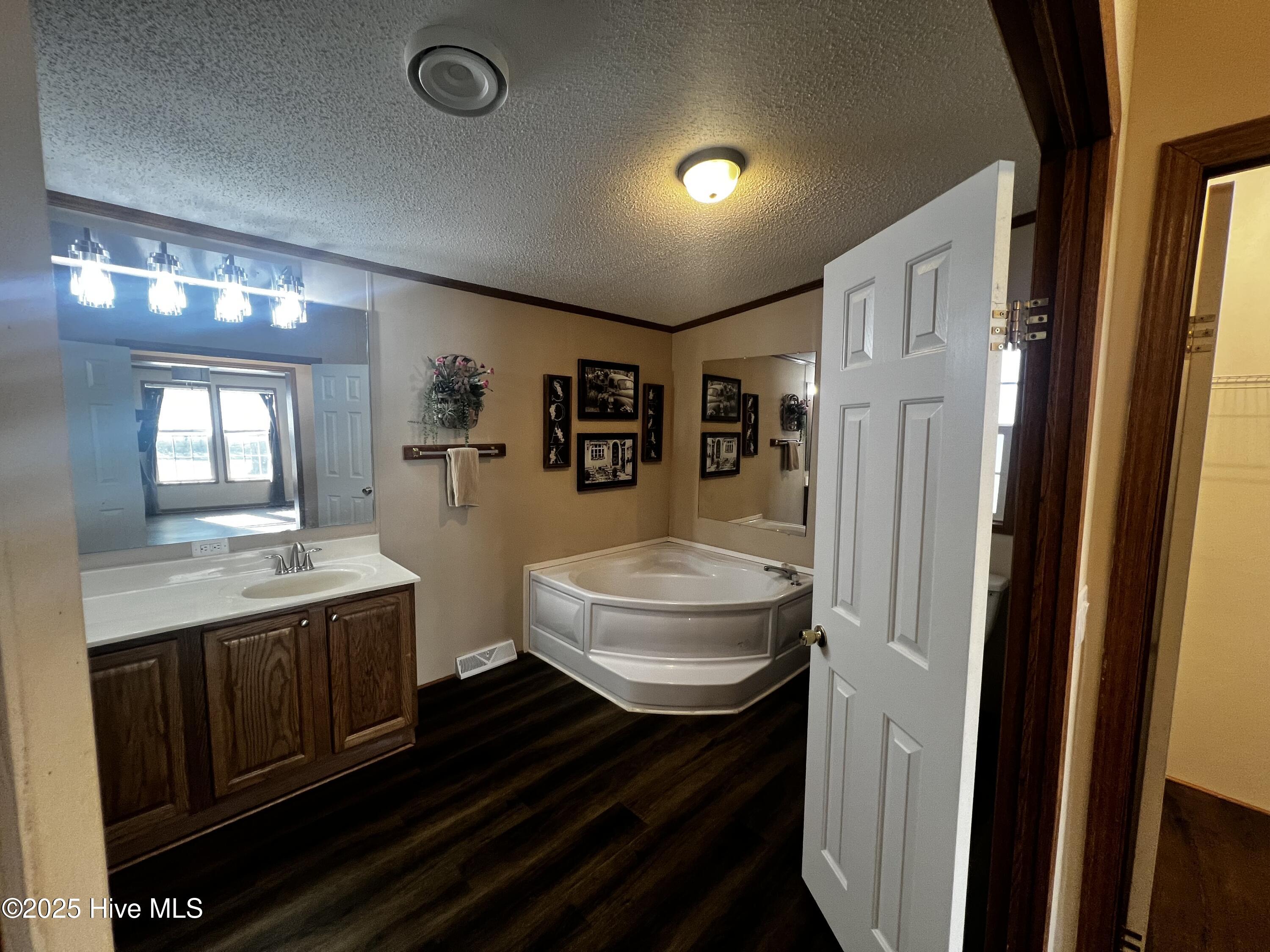 688 Georgia Pacific Road Property Photo 13