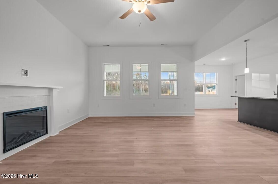 9806 Rockfish Road Property Photo 6