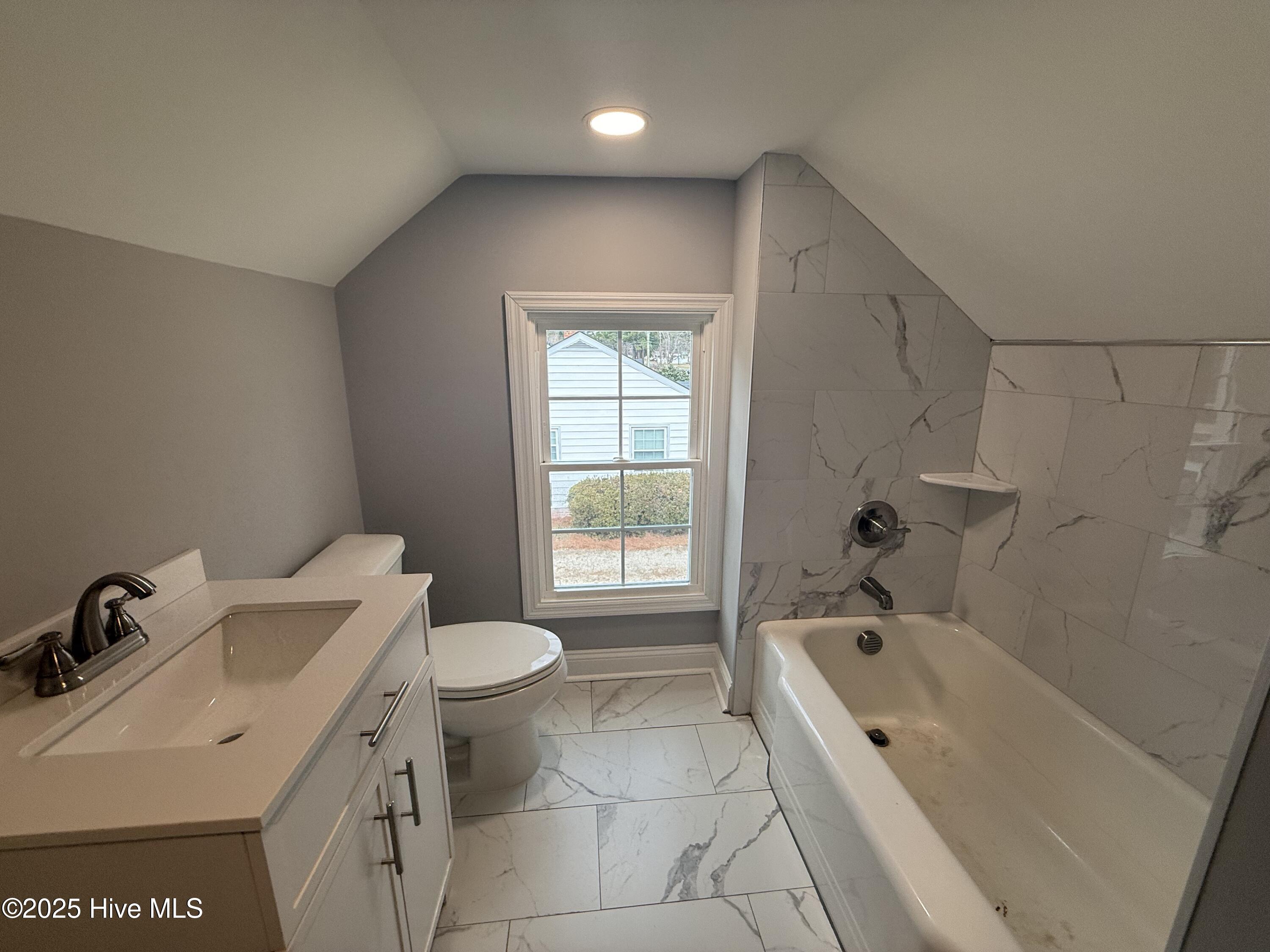 203 Stewart Avenue Property Photo 18