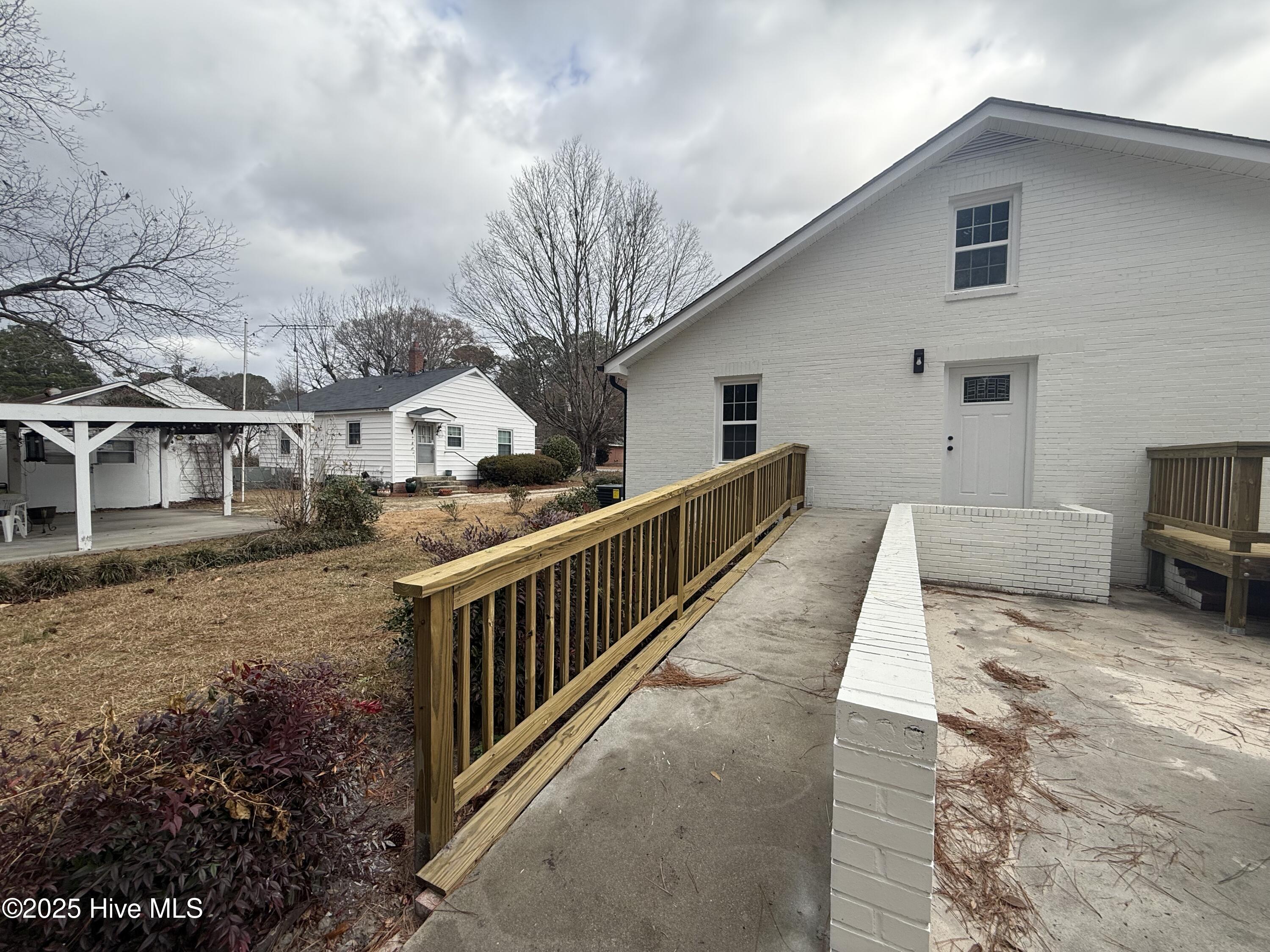 203 Stewart Avenue Property Photo 22