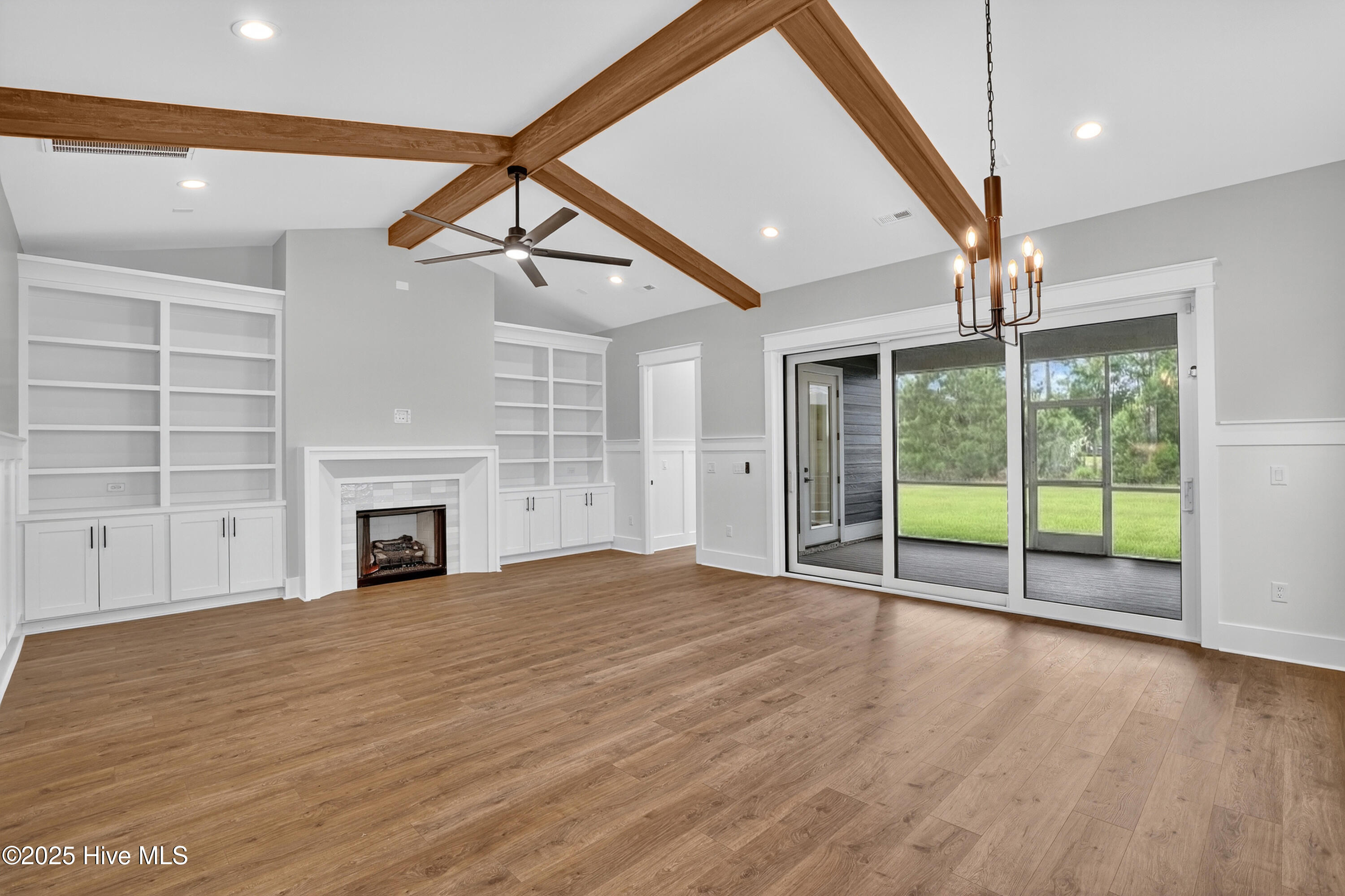 108 Whispering Pine Lane Property Photo 11
