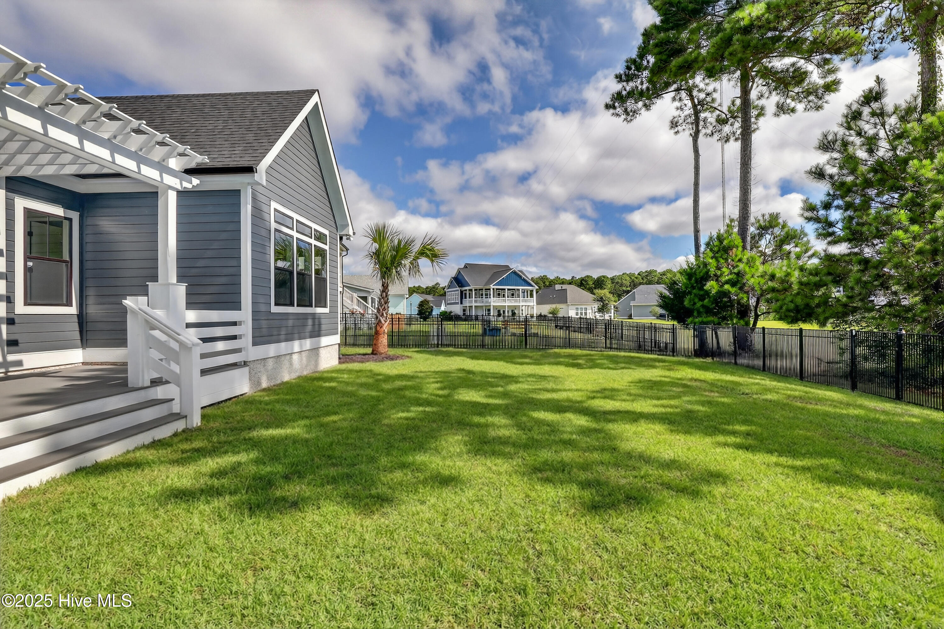 108 Whispering Pine Lane Property Photo 41