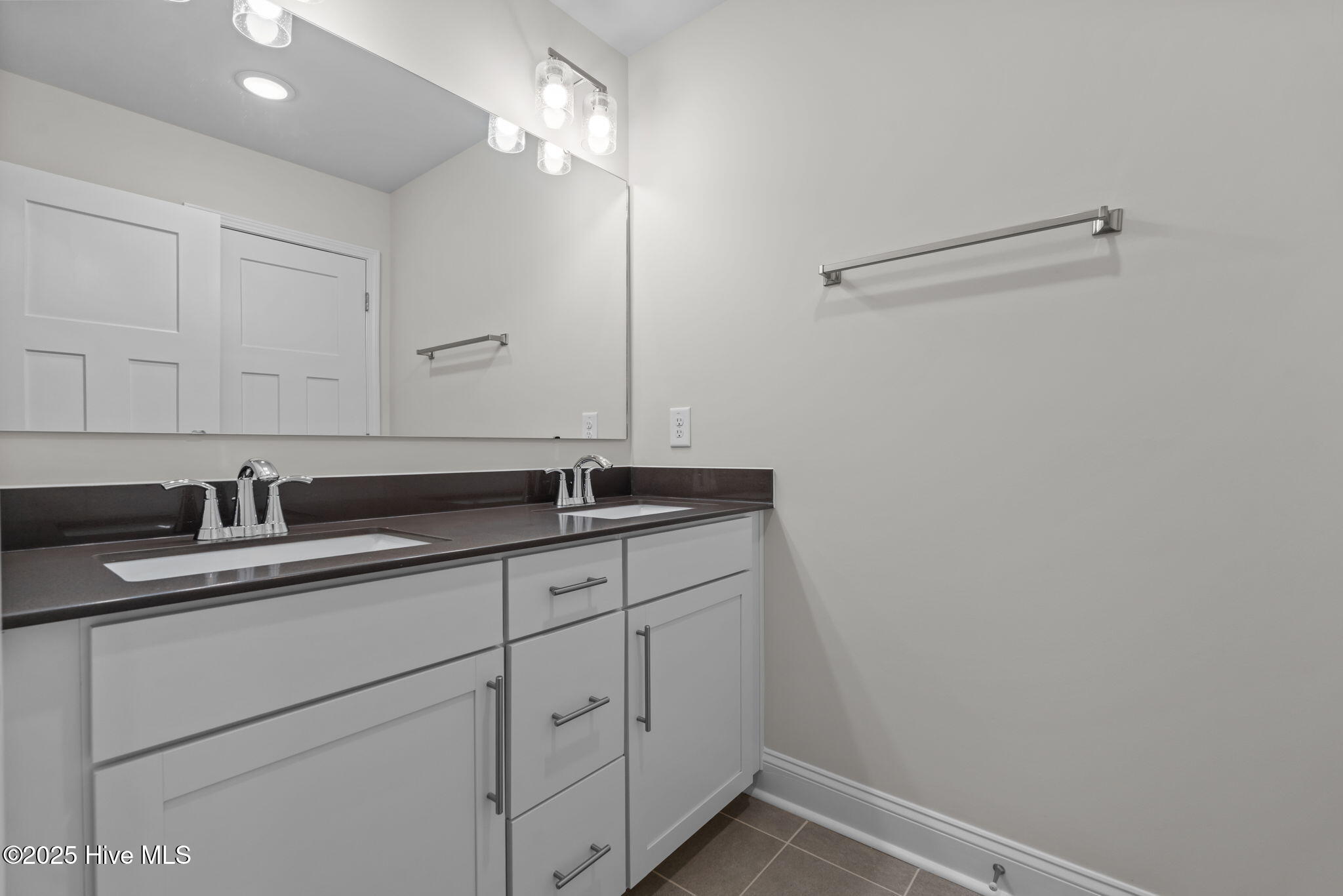 117 Godwin Court Property Photo 33