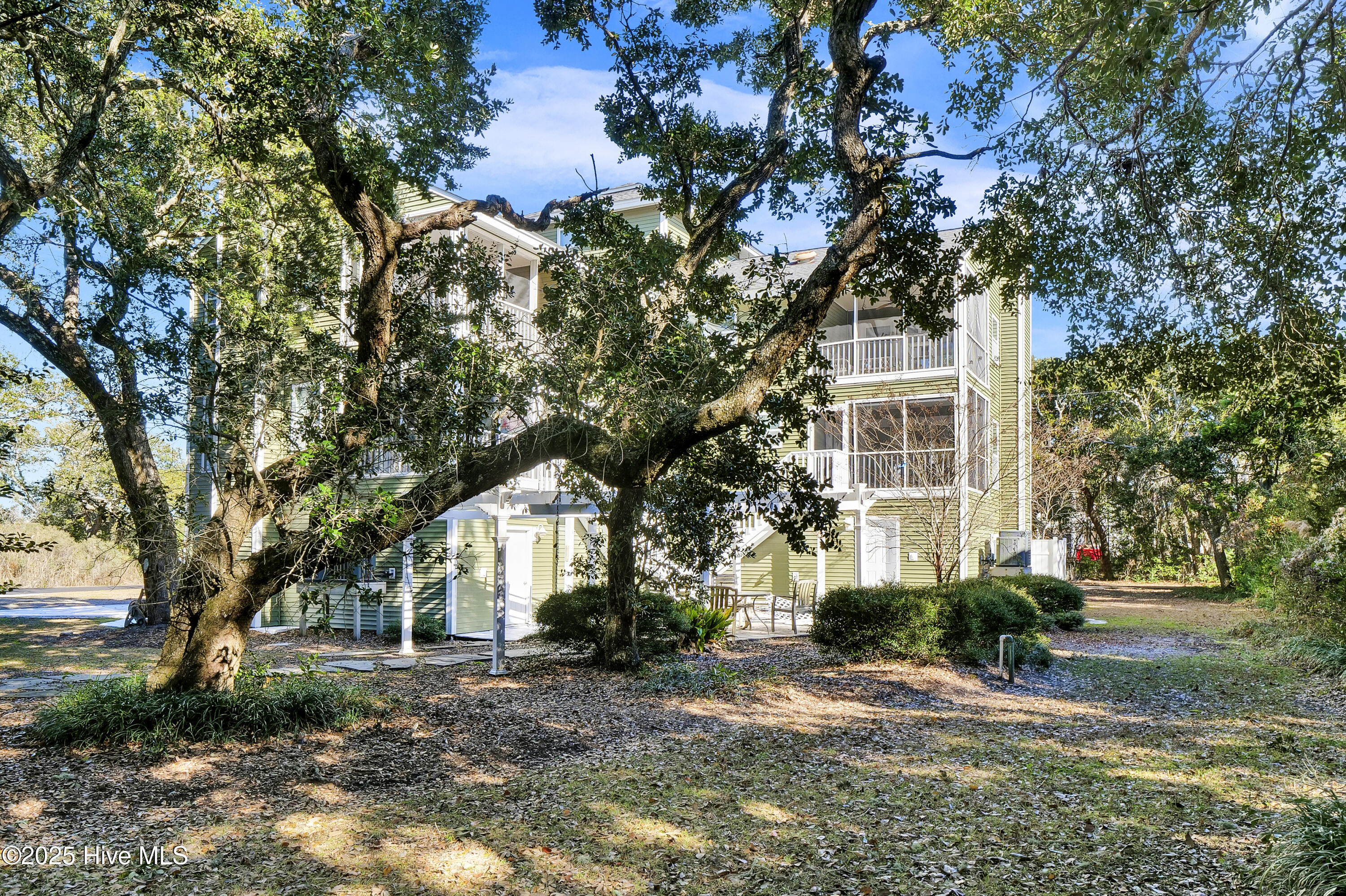 111 Cutlass Drive Property Photo 8