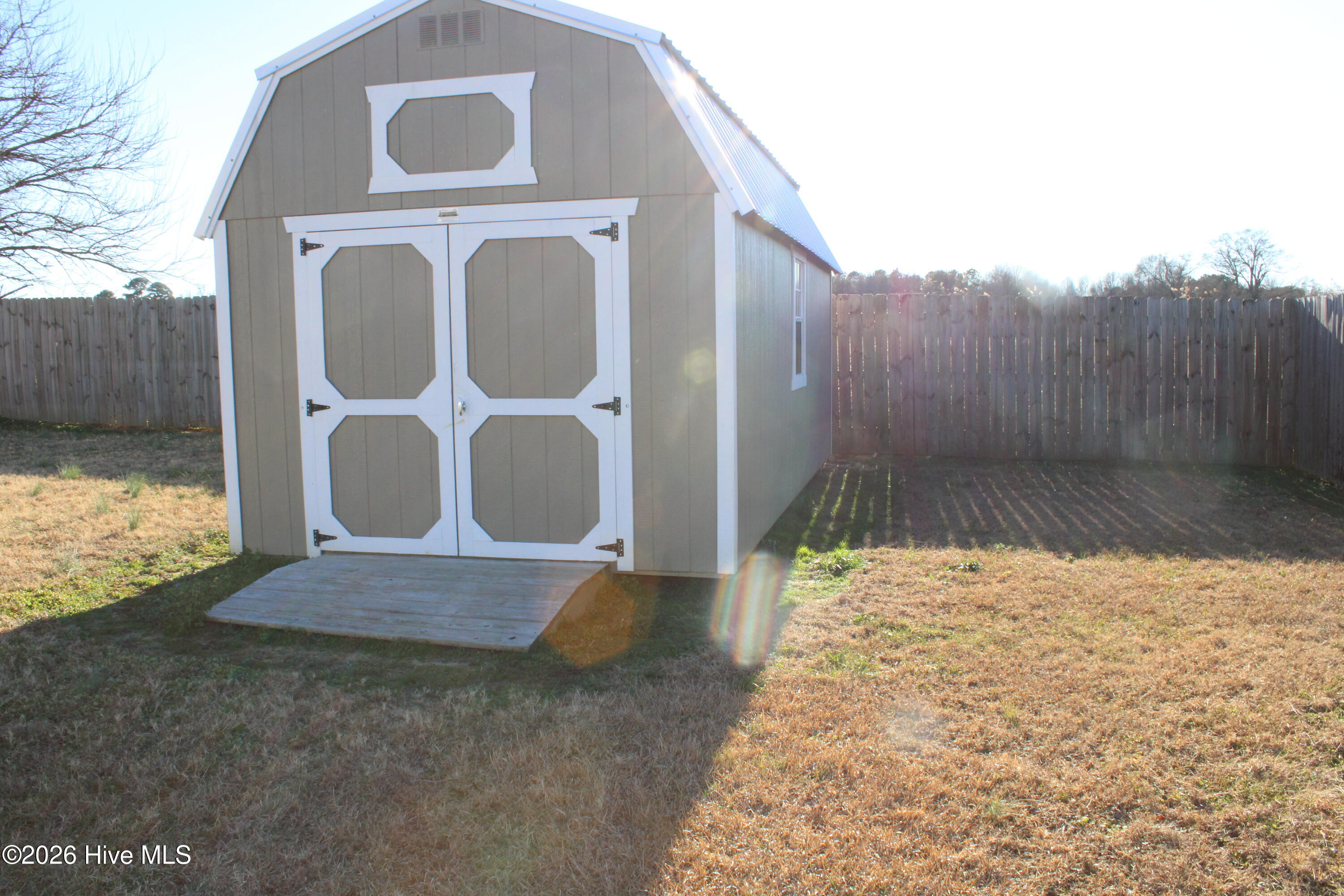 212 Sunridge Lane Property Photo 7