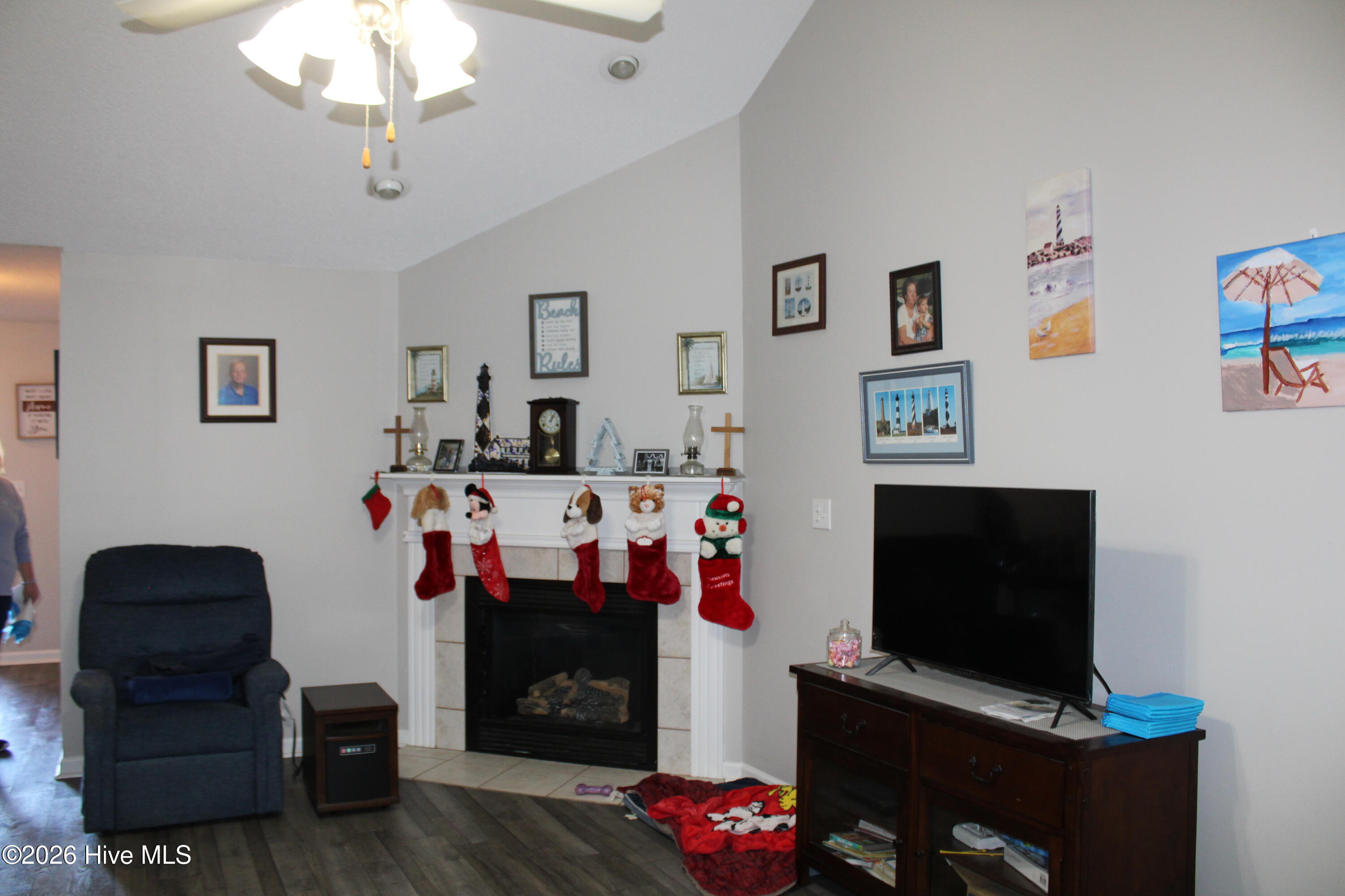 212 Sunridge Lane Property Photo 13