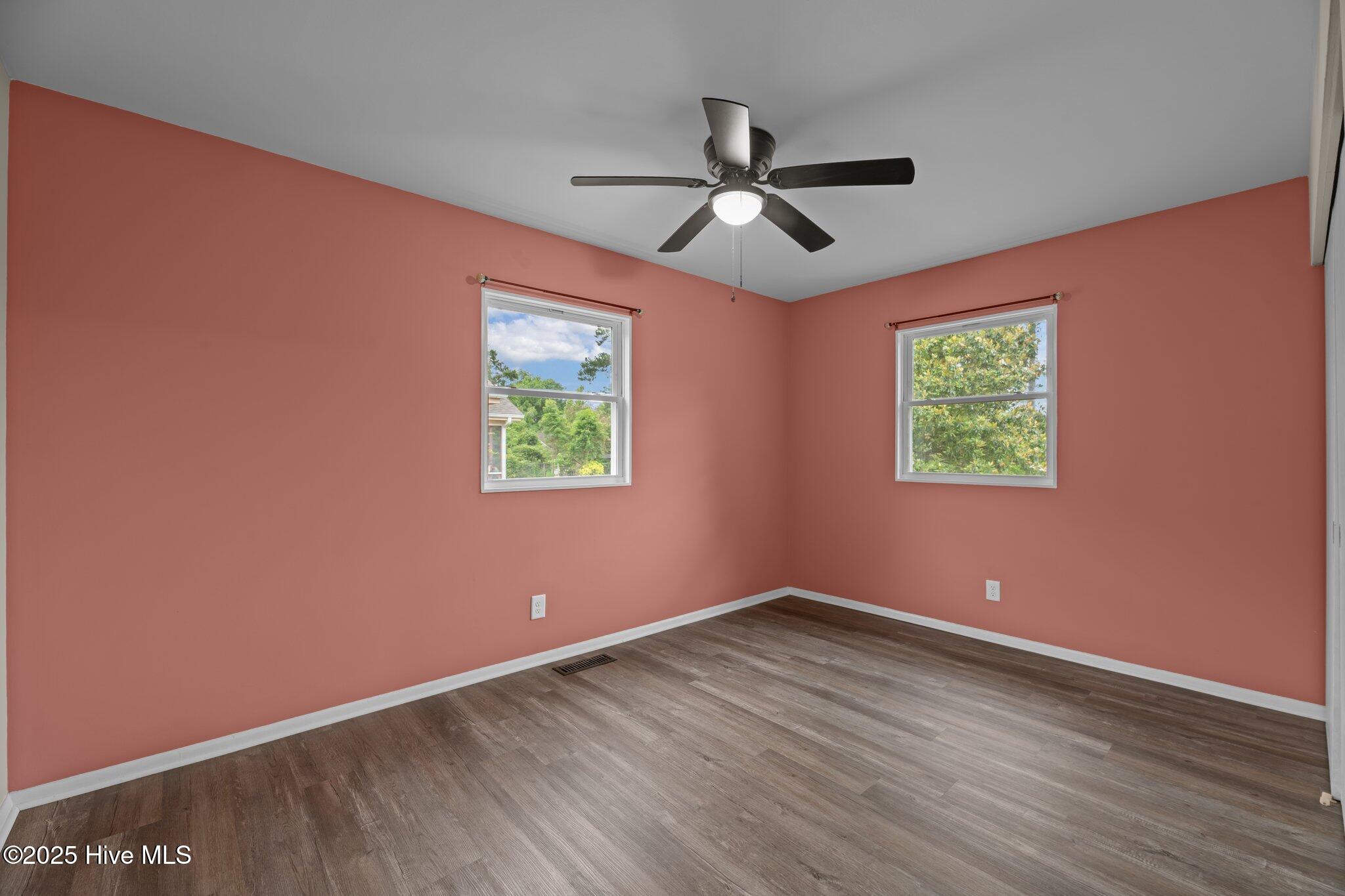 210 Glenburnie Drive Property Photo 27