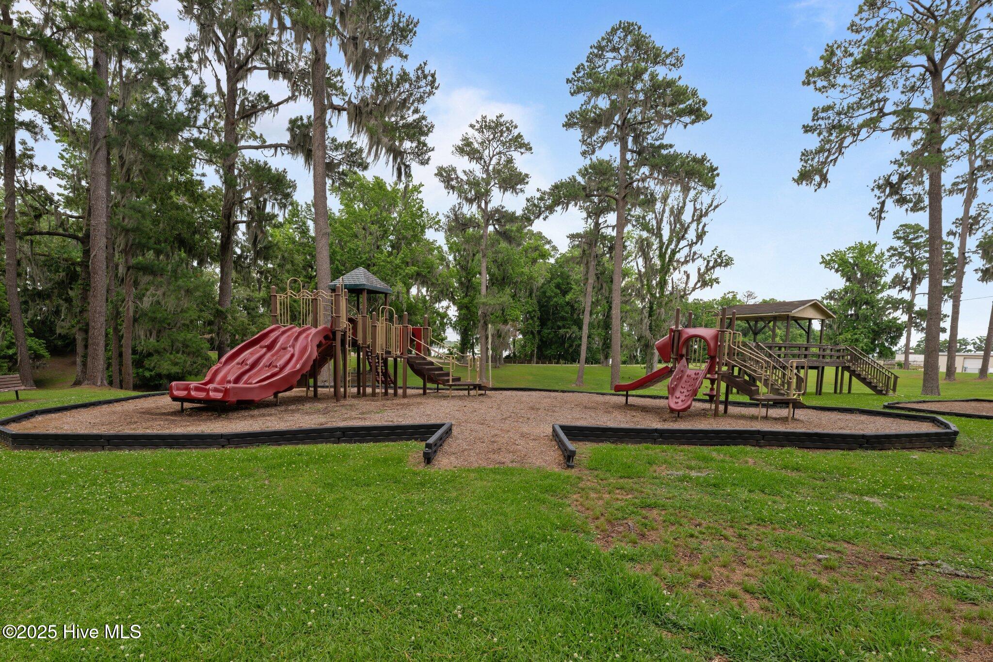 210 Glenburnie Drive Property Photo 33