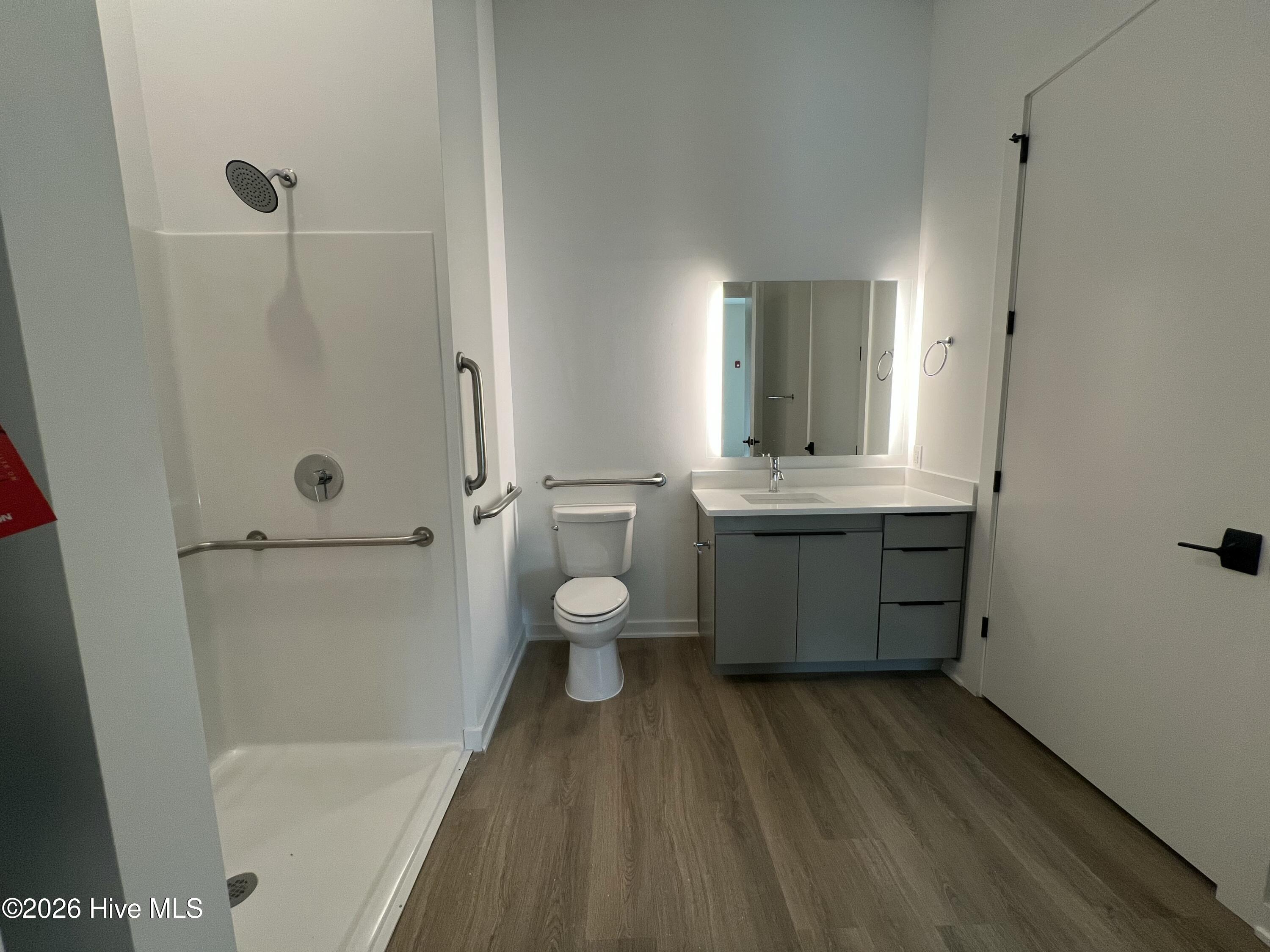 1108 Castle Street 112 Property Photo 6