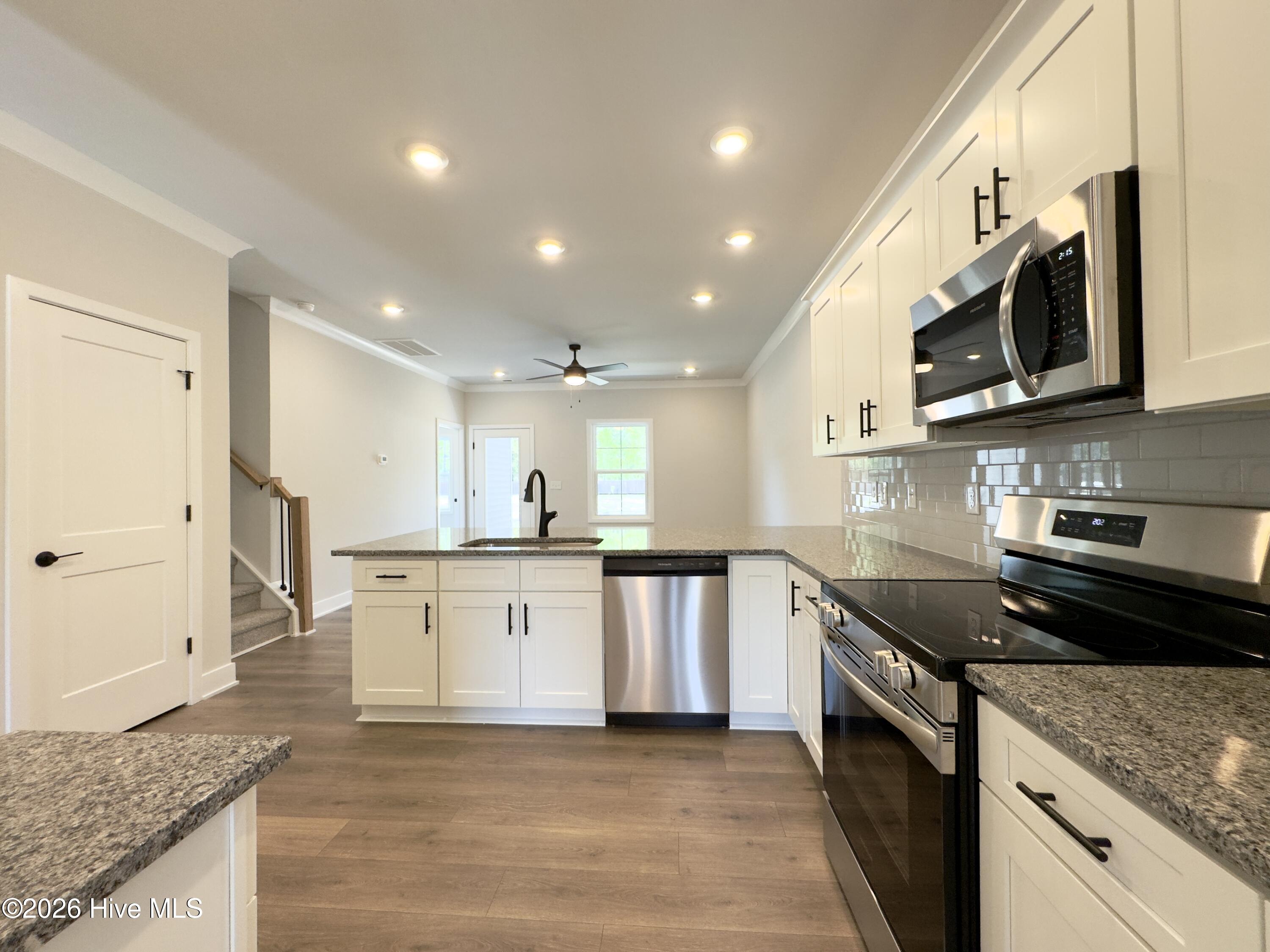 459 Timbercrest Circle Se Property Photo 6