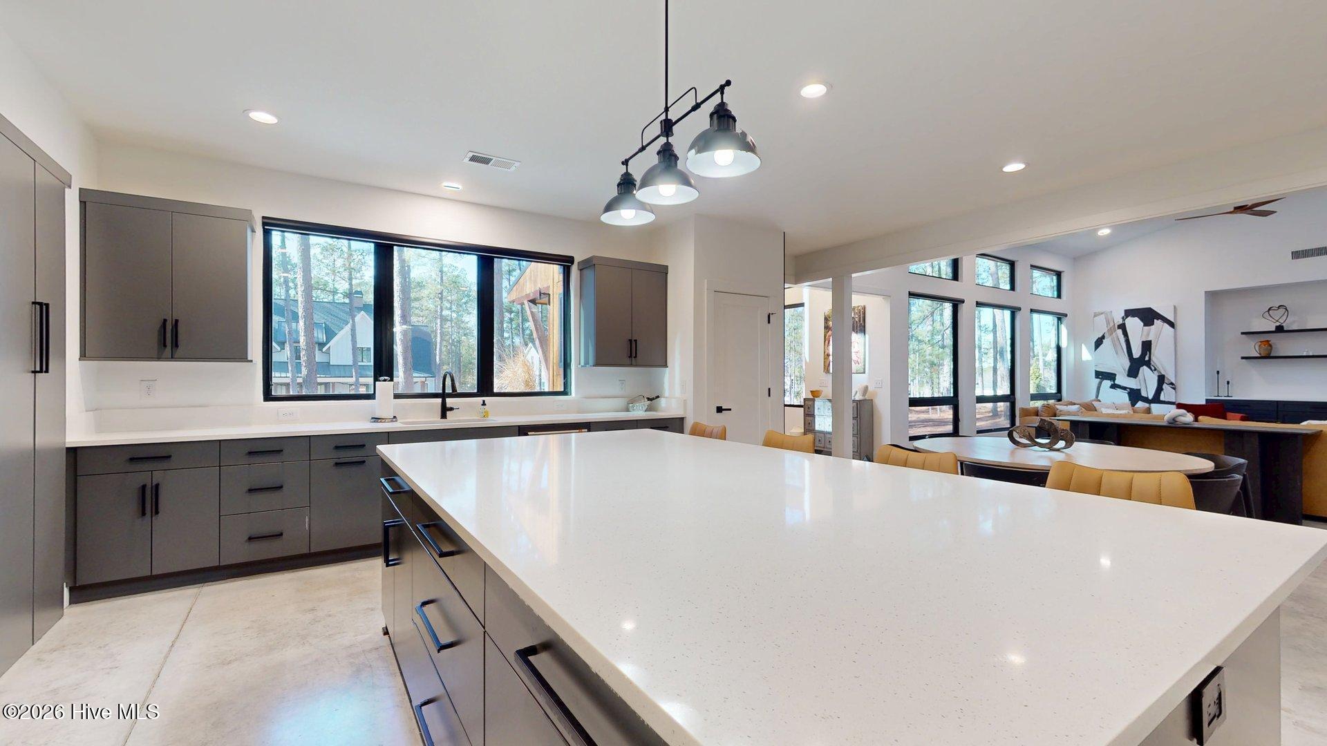 4 Woodward Place Property Photo 33