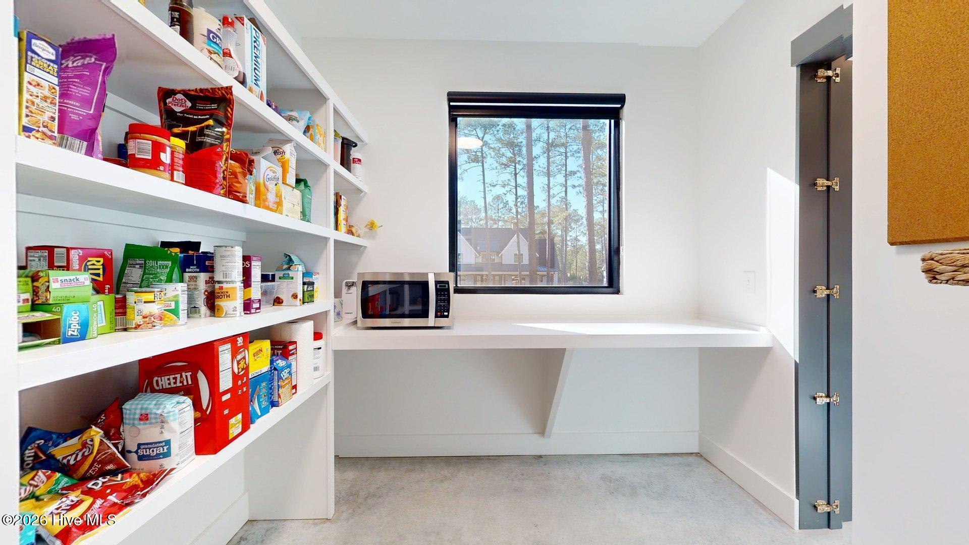 4 Woodward Place Property Photo 37