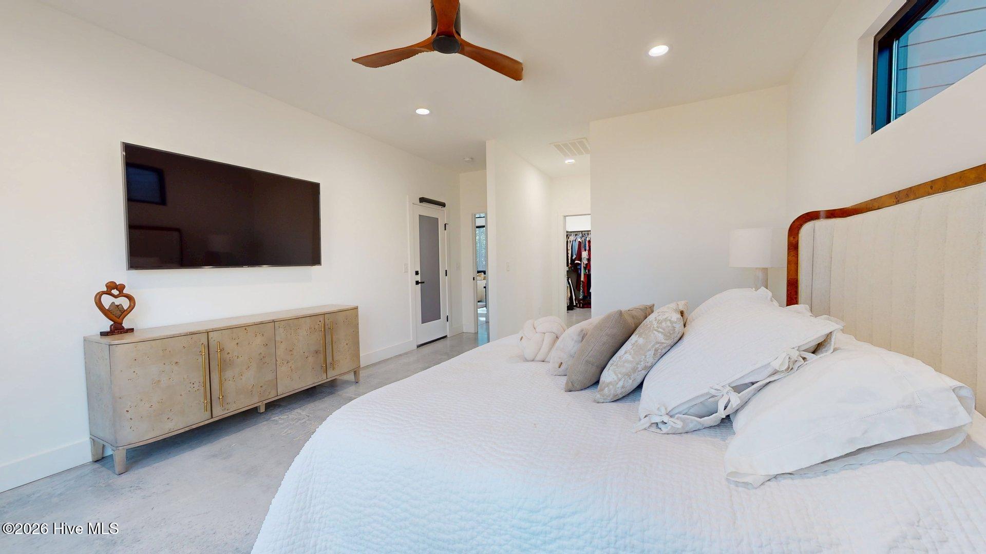 4 Woodward Place Property Photo 46