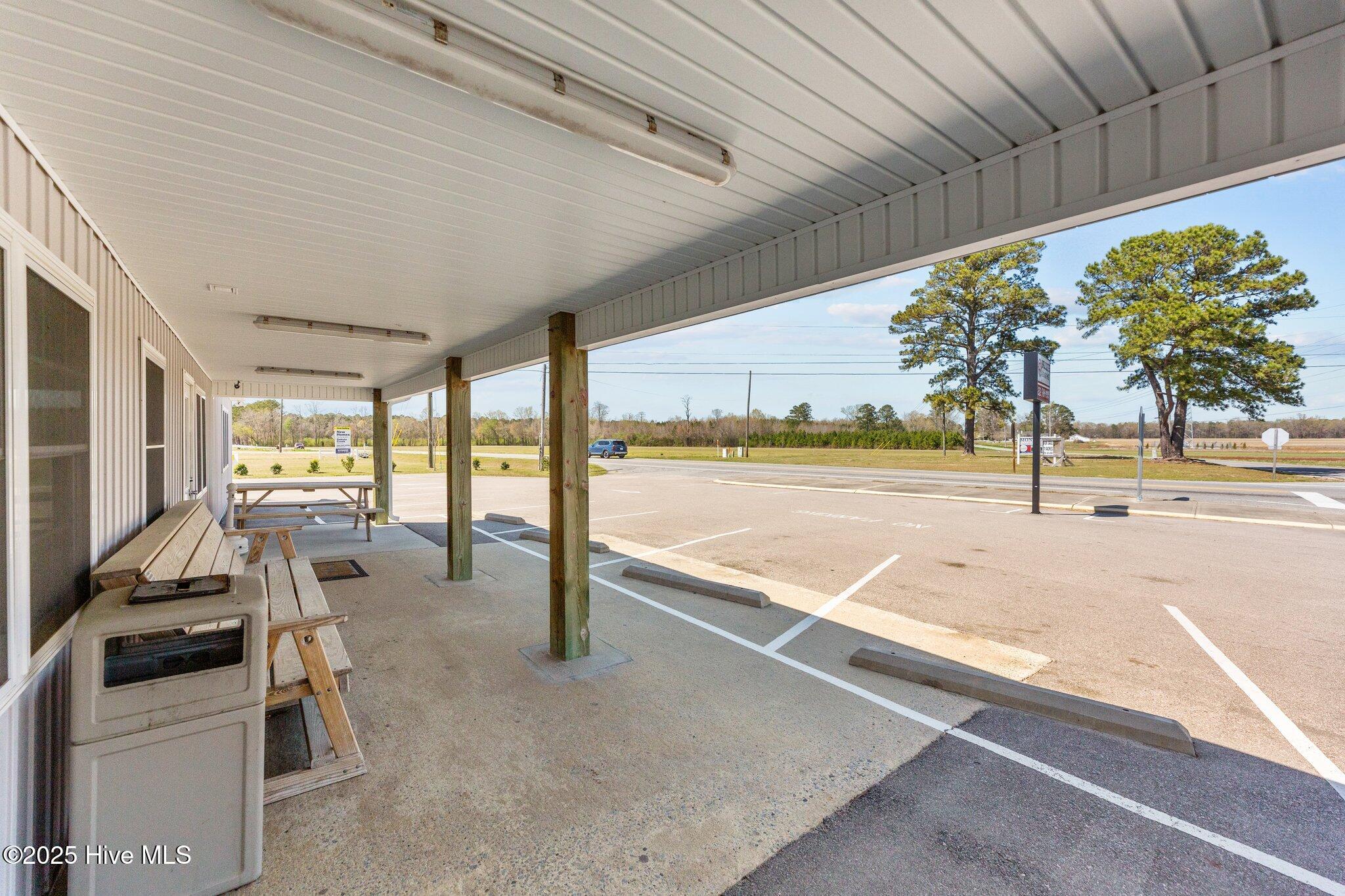 2146 Nc 102 E Property Photo 24