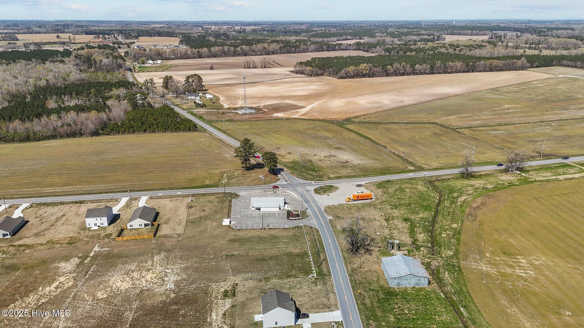 2146 Nc 102 E Property Photo 45