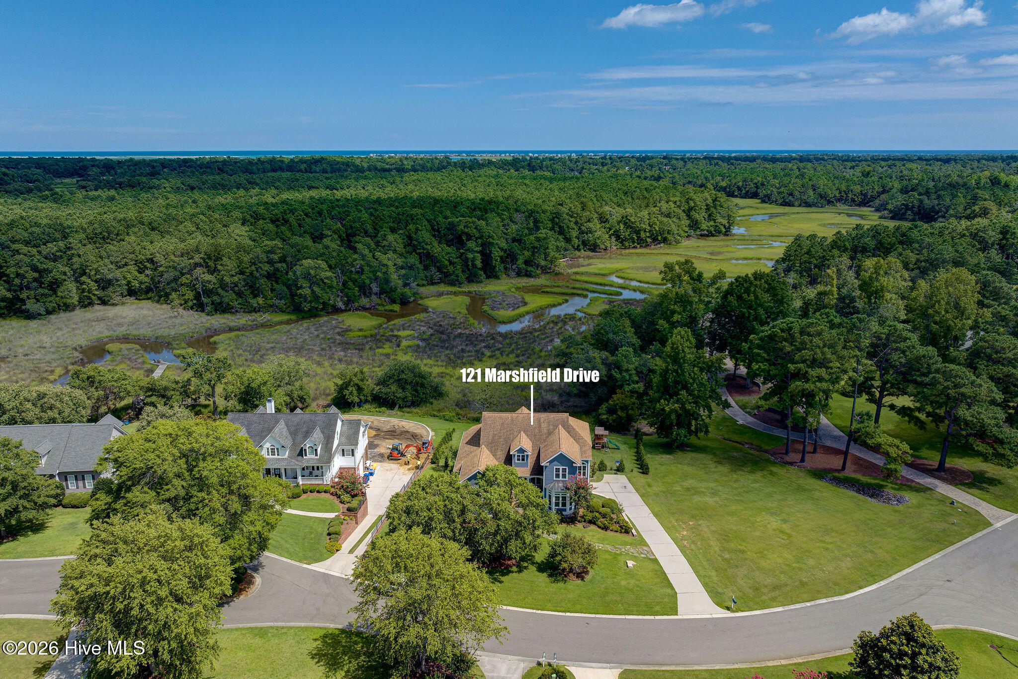 121 Marshfield Drive Property Photo 3