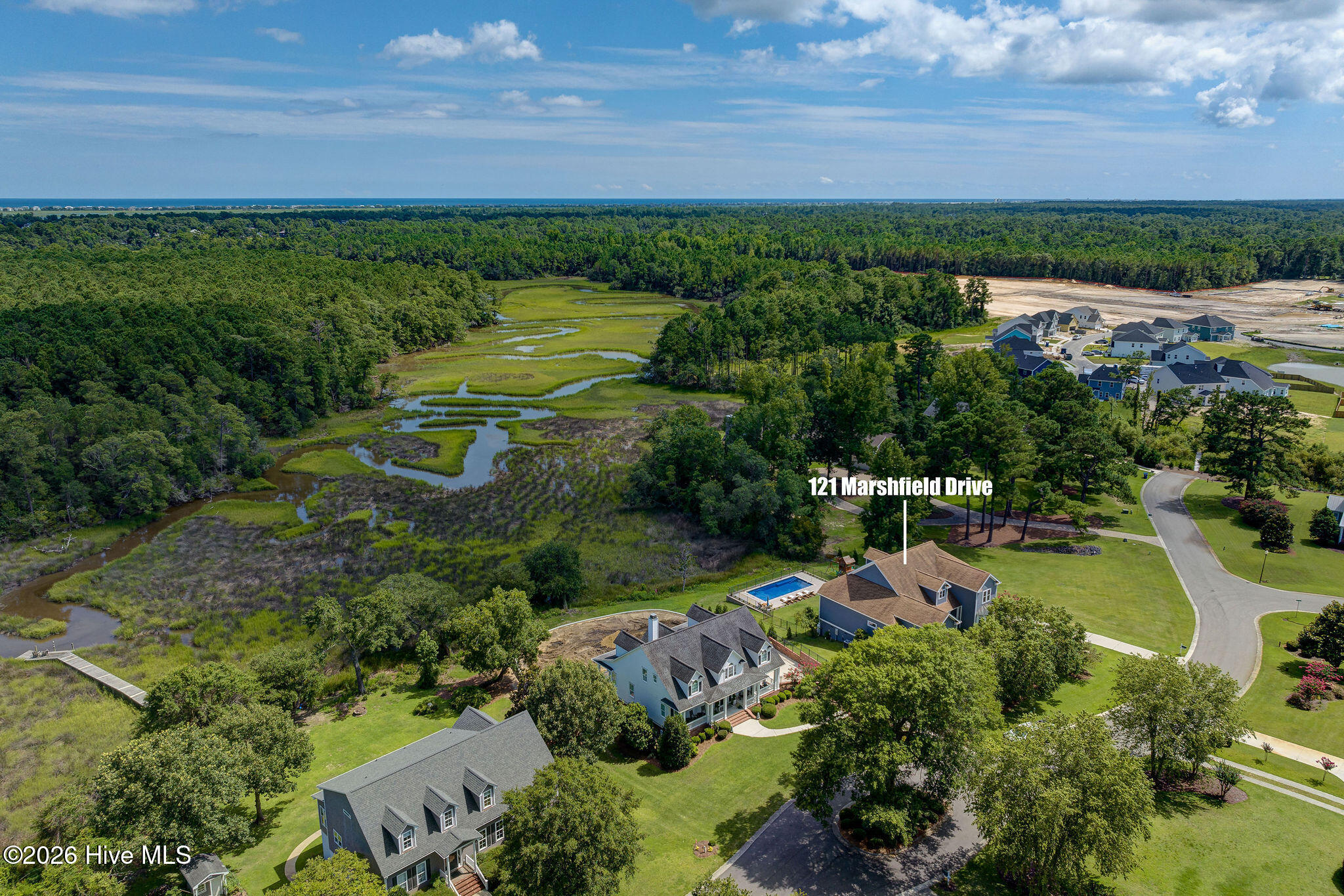 121 Marshfield Drive Property Photo 4