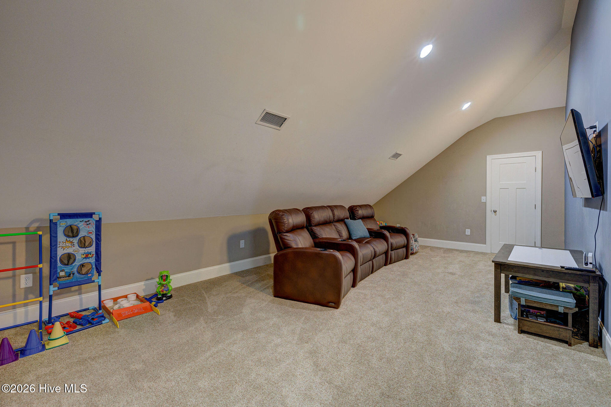 121 Marshfield Drive Property Photo 40