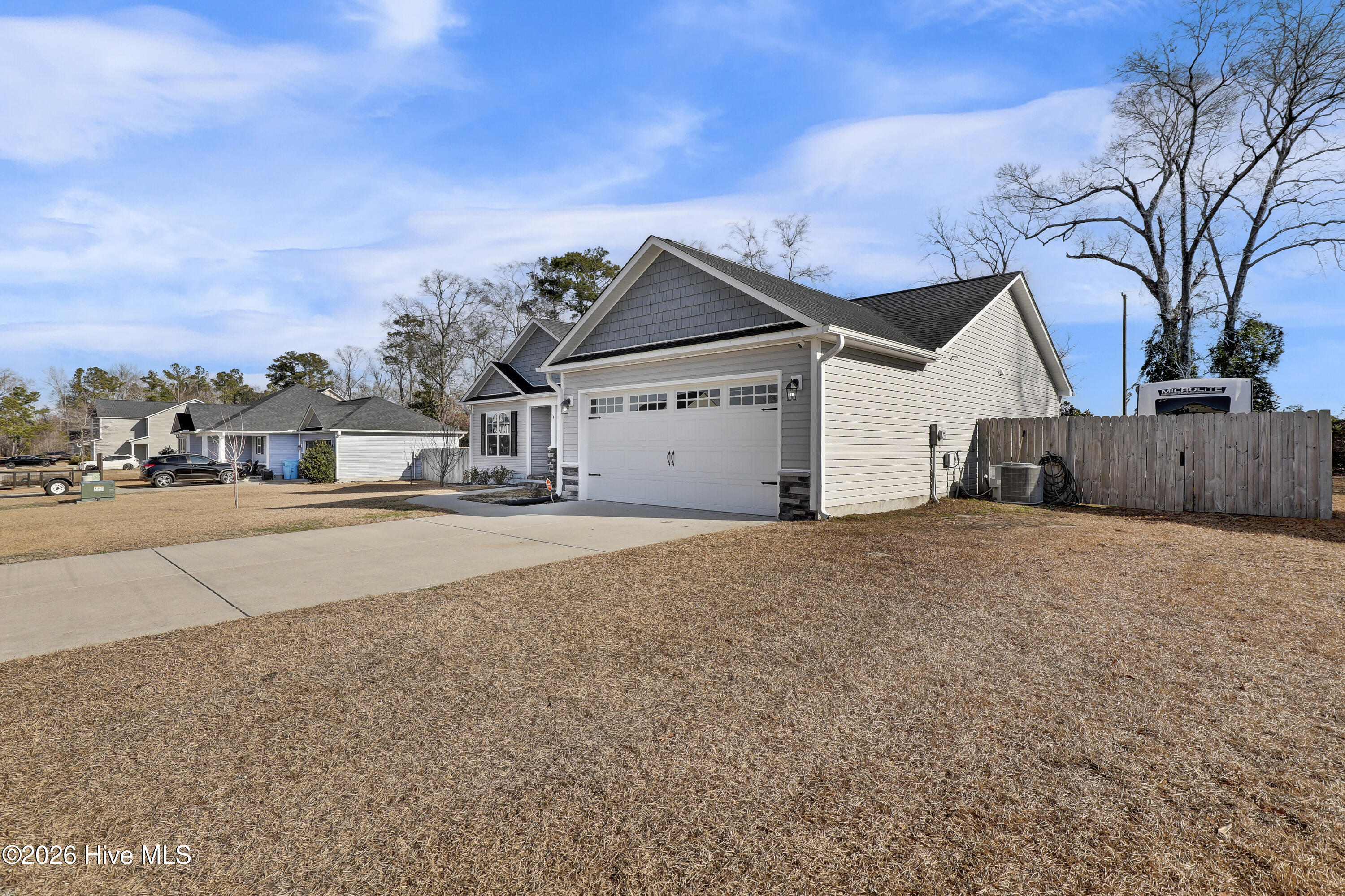 414 Duster Lane Property Photo 1