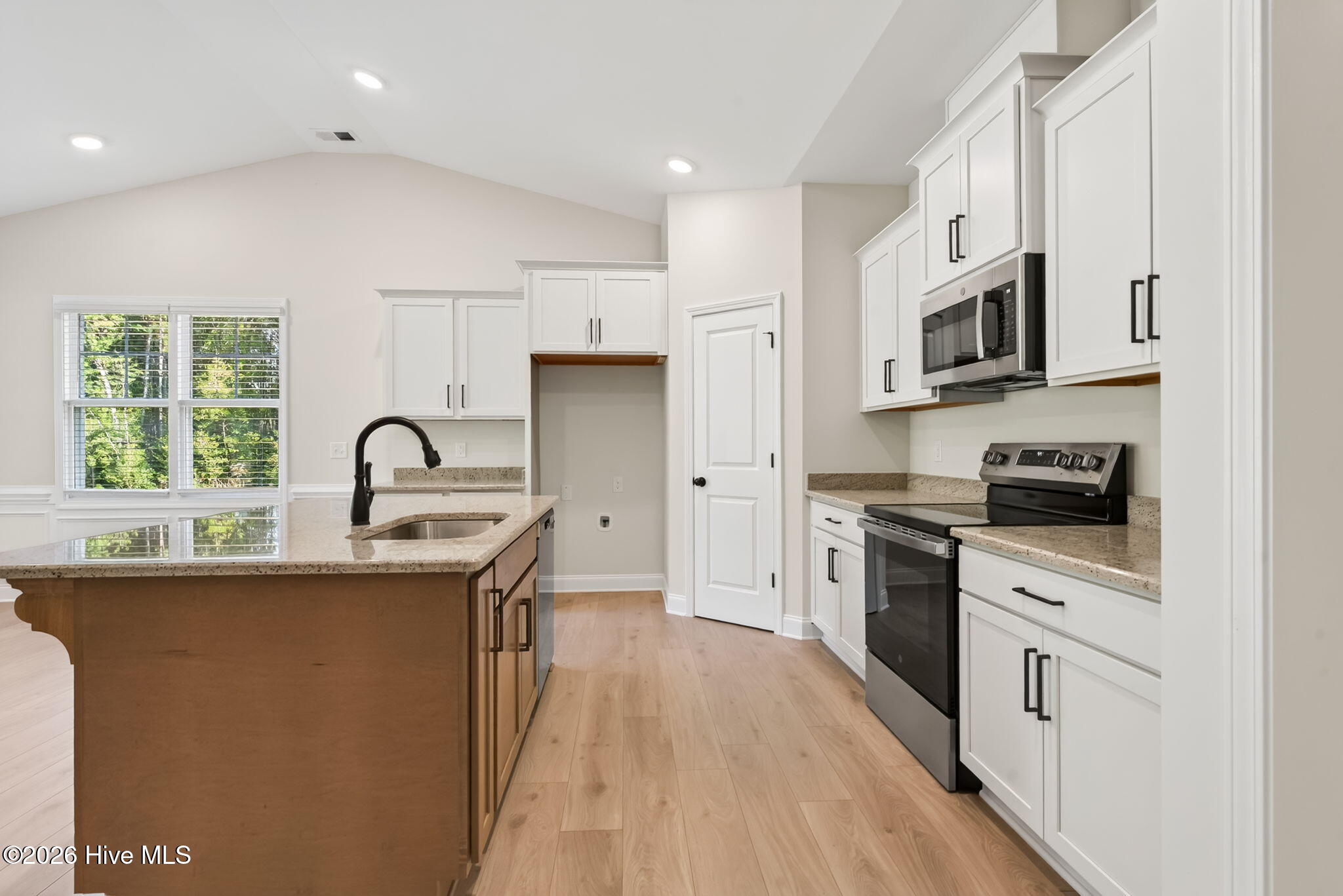 203 Boyce Court Property Photo 10