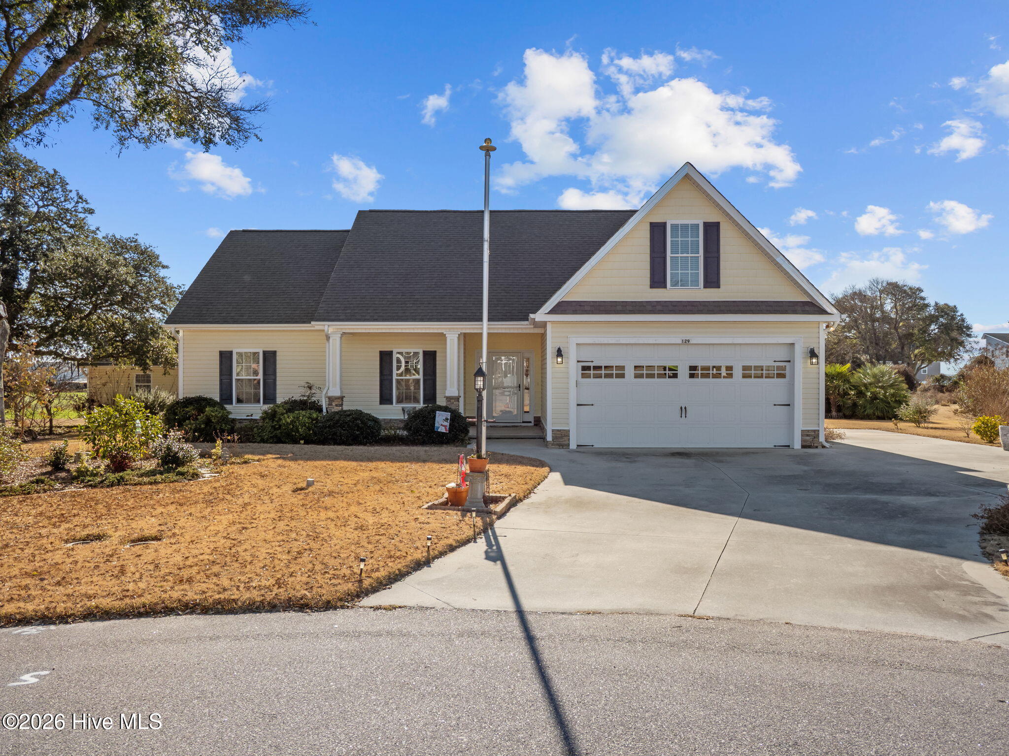 129 Buds Lane Property Photo 1