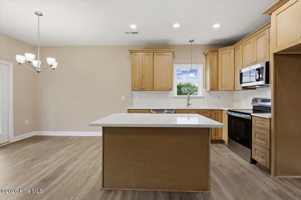 109 Sagewood Drive Property Photo 7