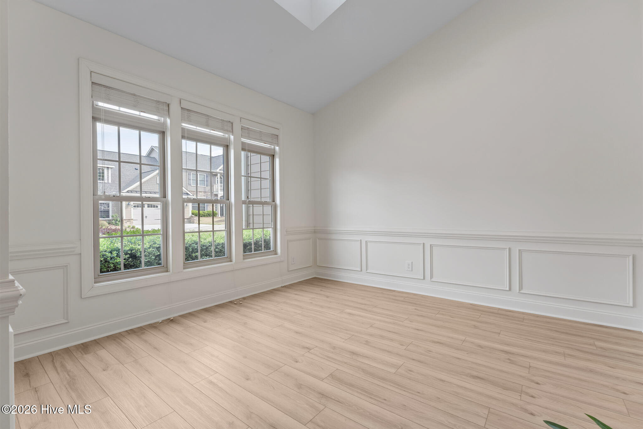 90 Shadow Creek Court Property Photo 6
