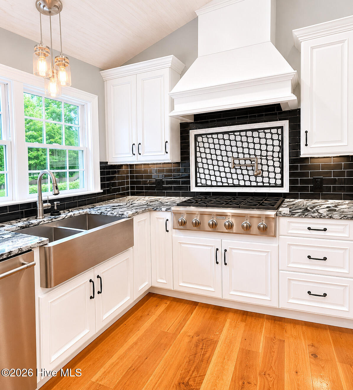 700 Linden Road Property Photo 12