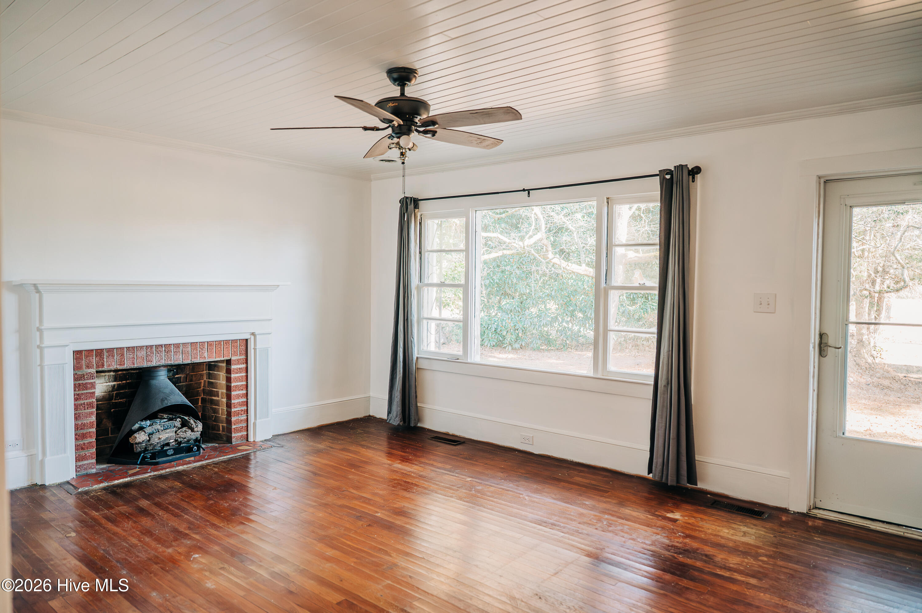 2377 Lyon Landing Road Property Photo 5