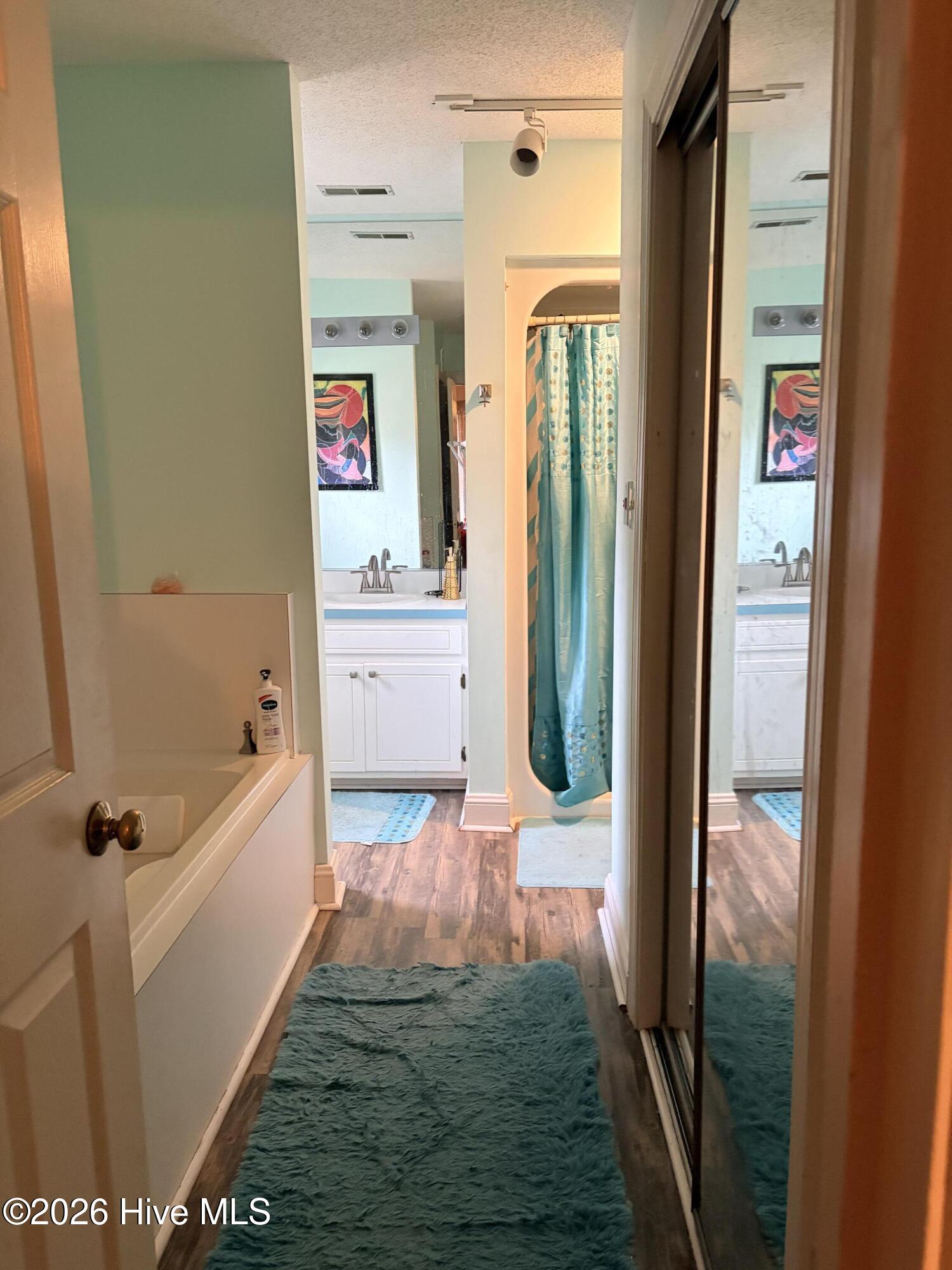 3013 Brassfield Drive Property Photo 11