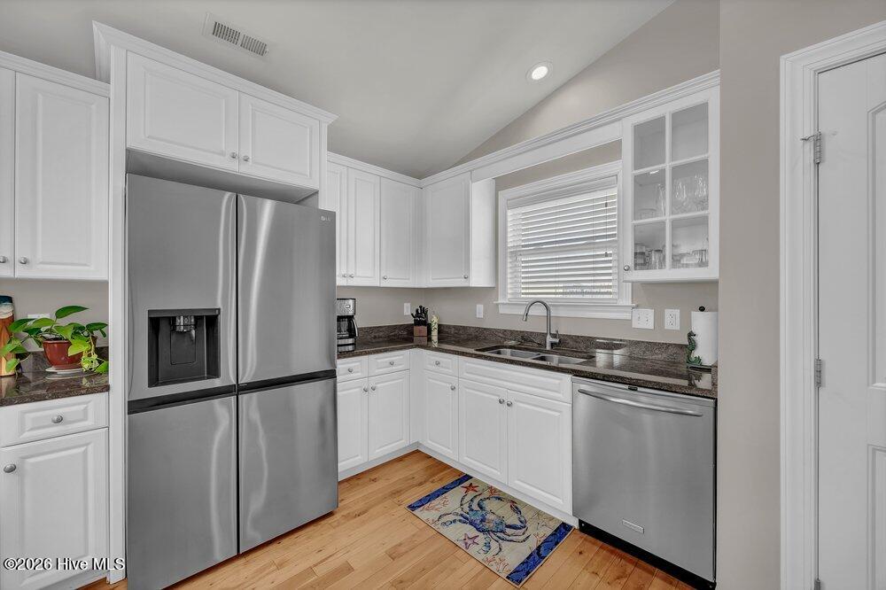 301 Carolina Beach Avenue S Unit 2 Property Photo 17