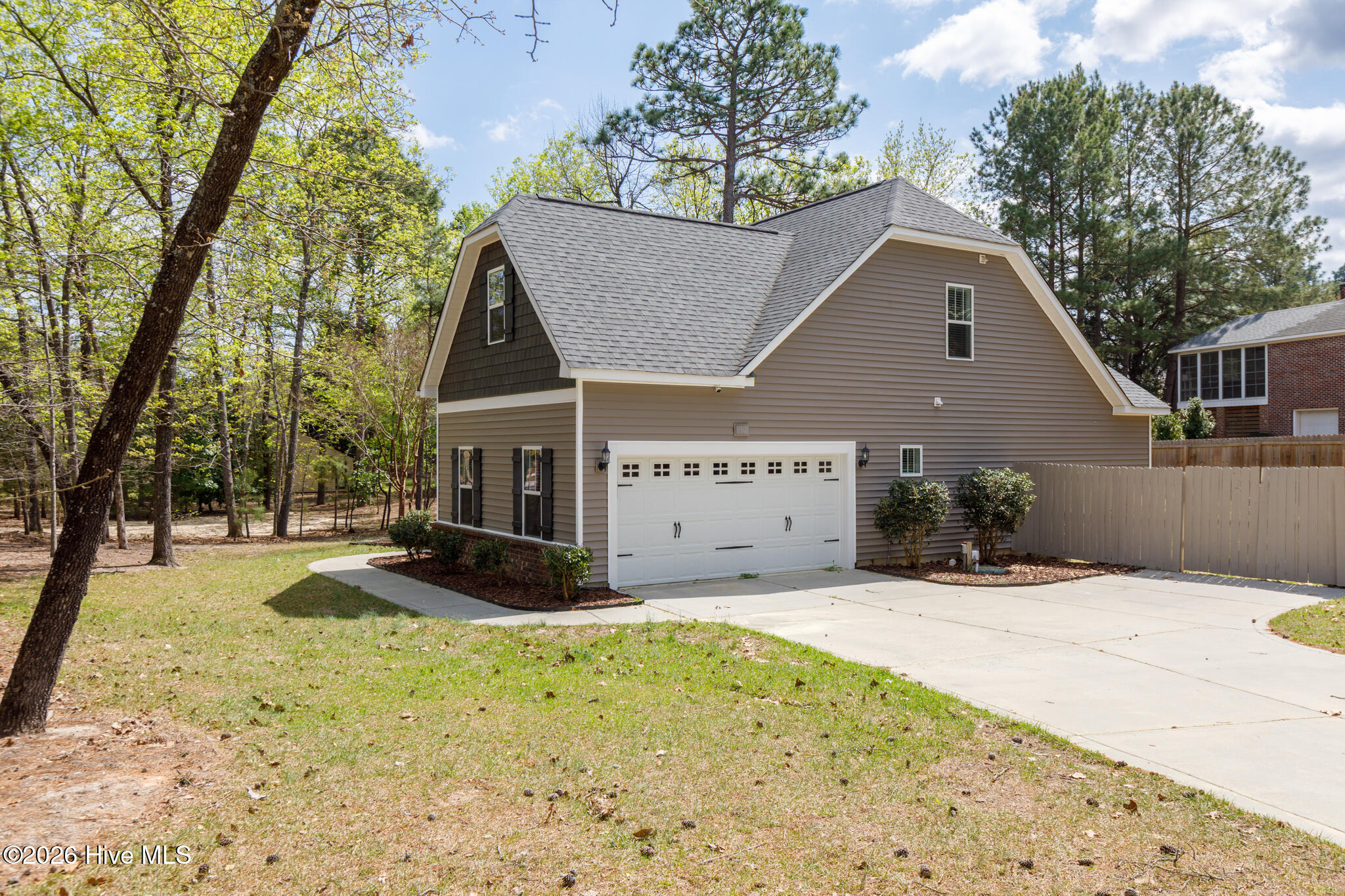 600 Burning Tree Road Property Photo 4