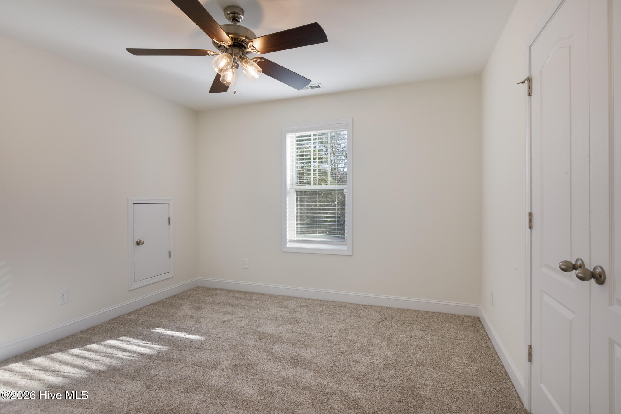 600 Burning Tree Road Property Photo 25