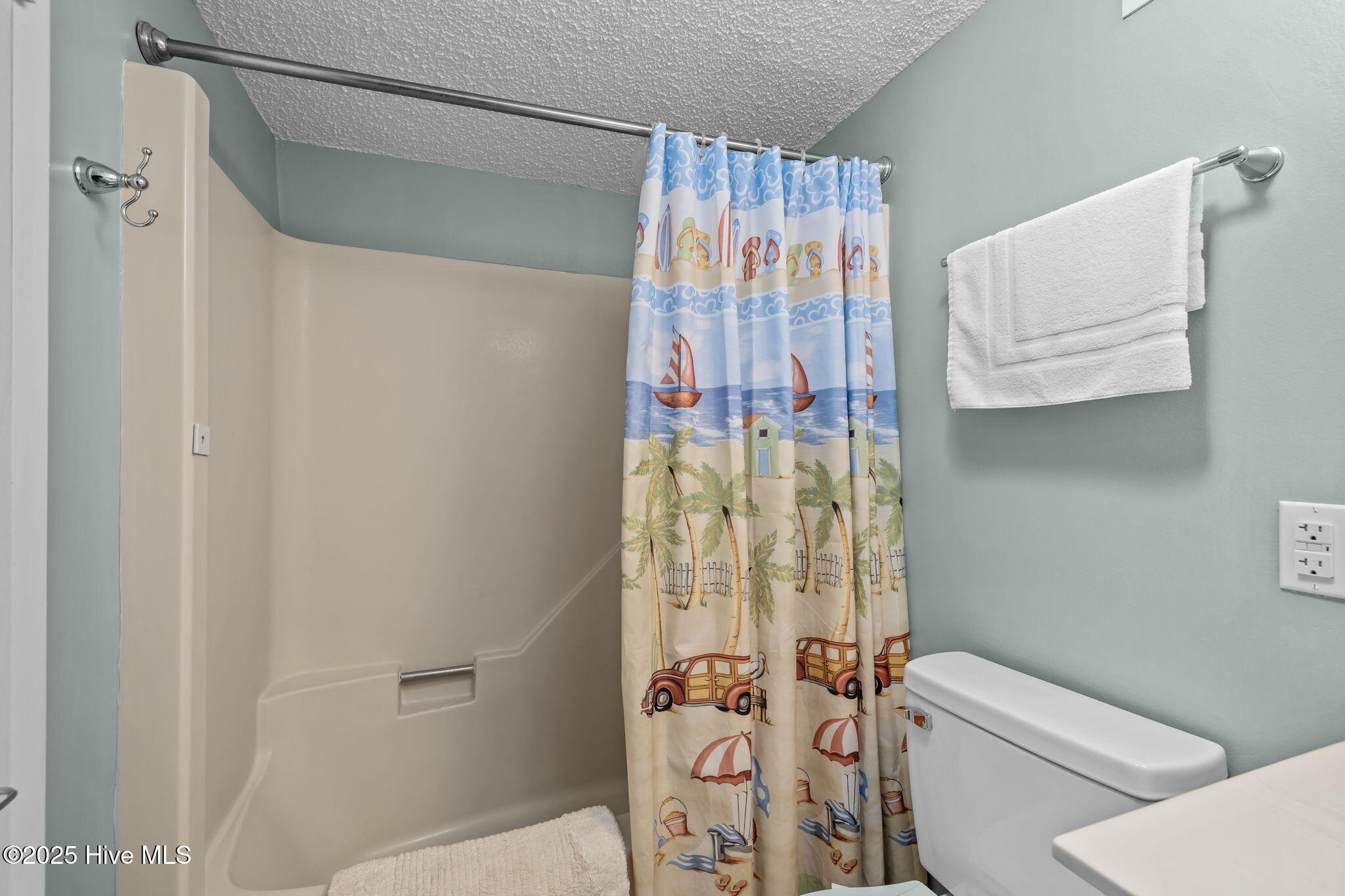 2305 W Ft Macon Road 101 Property Photo 11