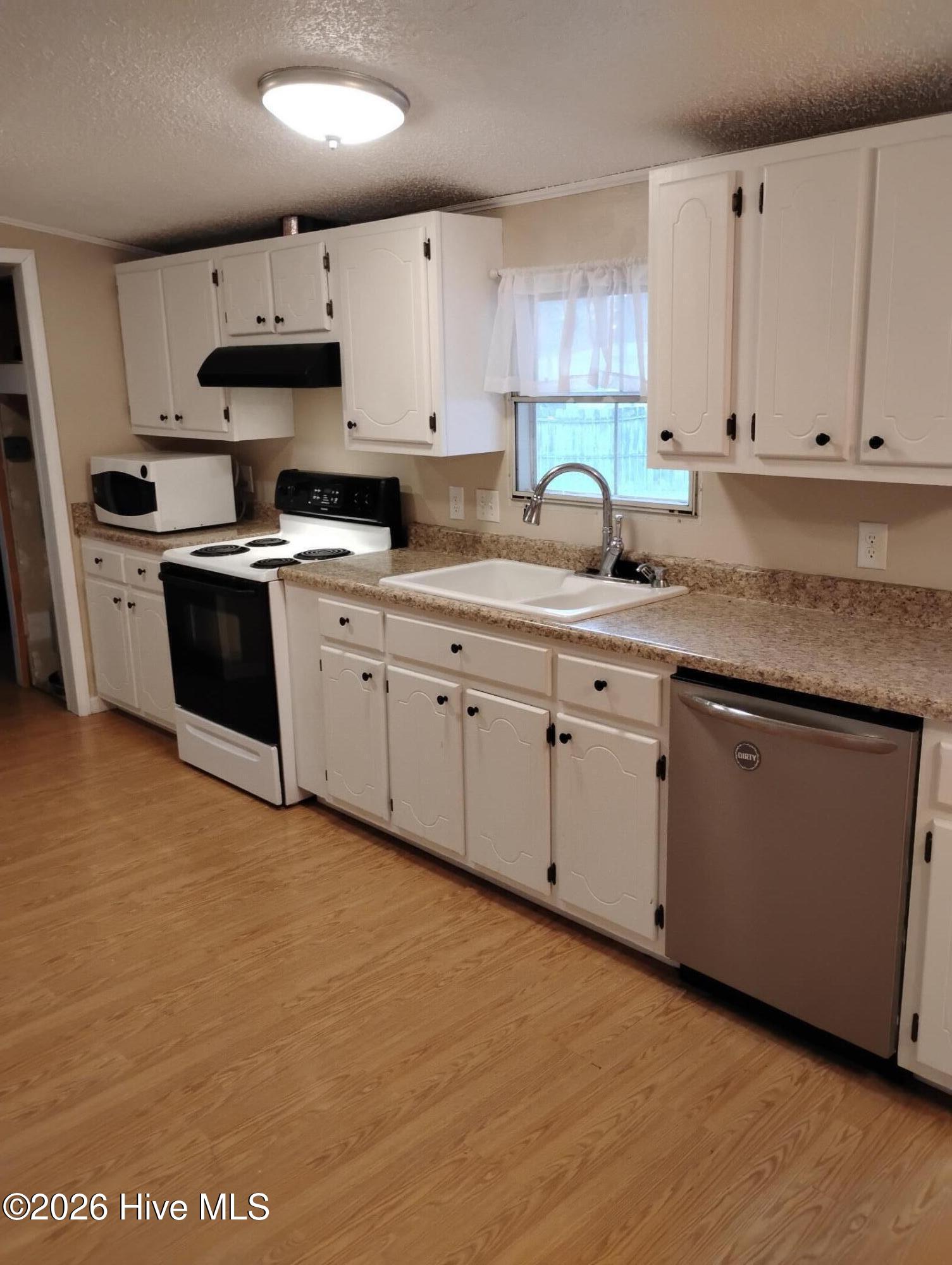 104 Beaver Drive Property Photo 3