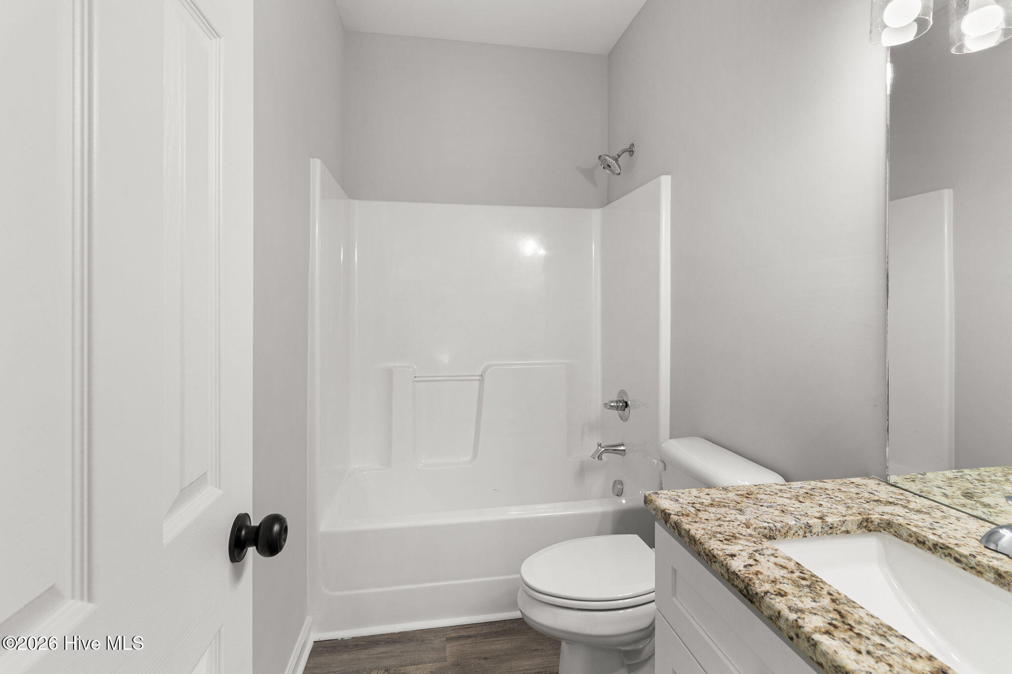 802 Holmes Street Property Photo 20