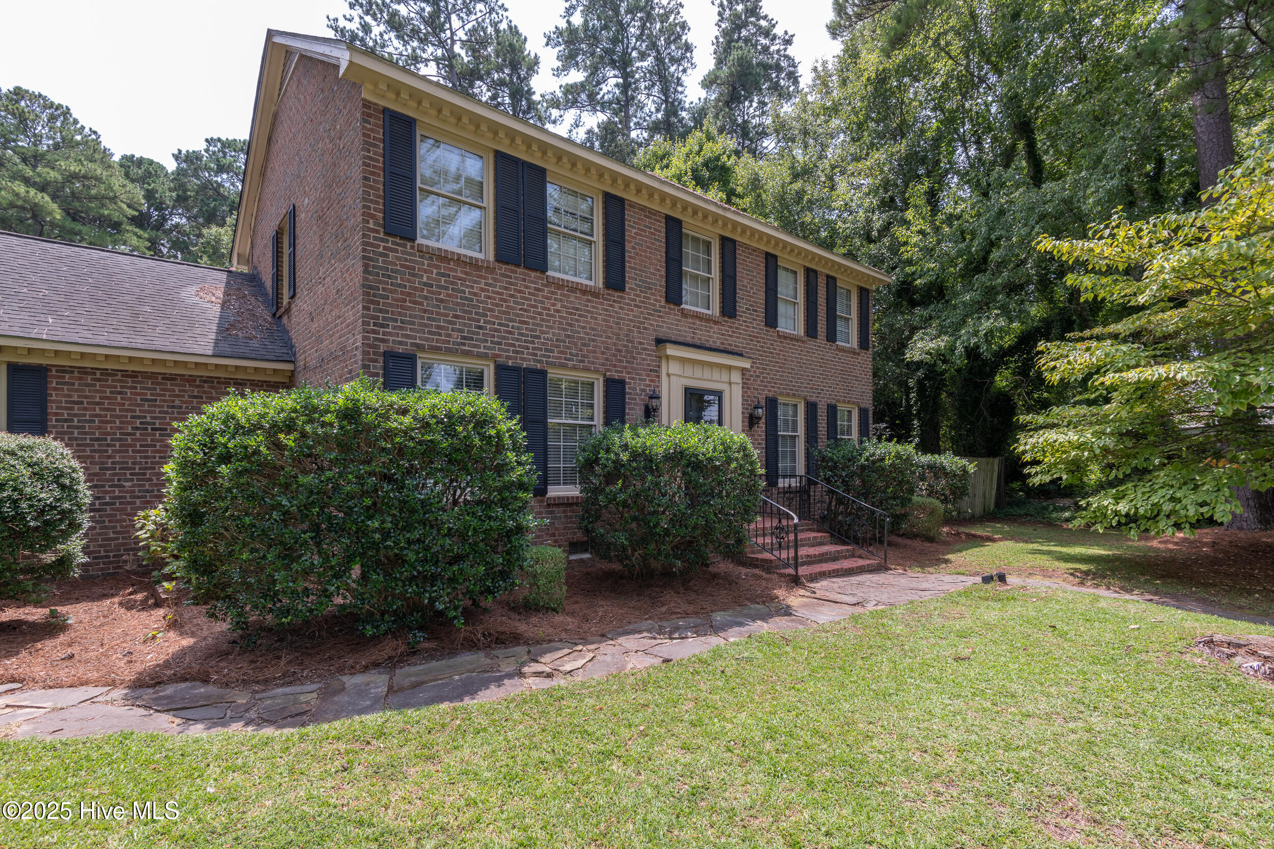 401 Martinsborough Road Property Photo 2