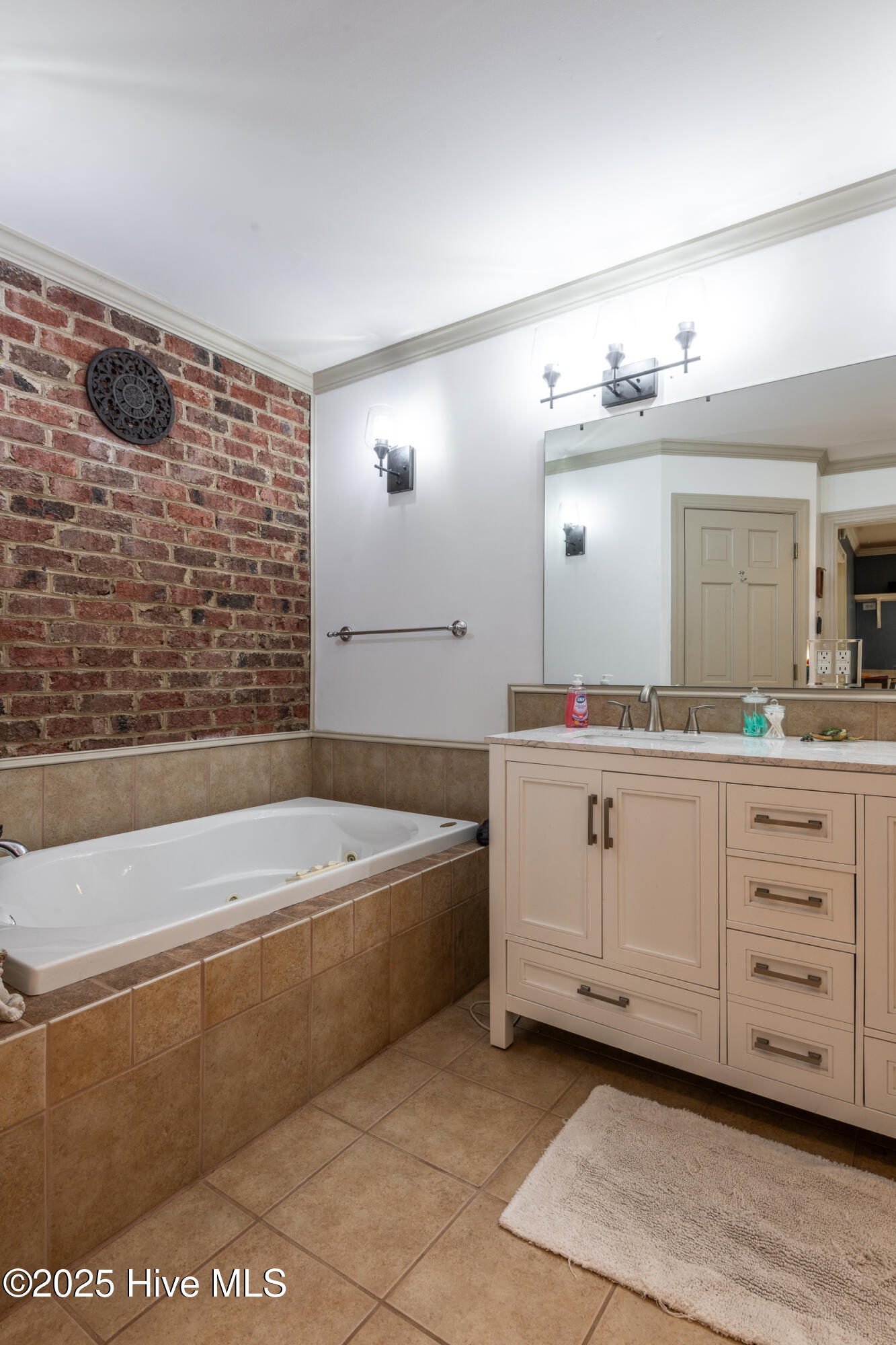 401 Martinsborough Road Property Photo 41
