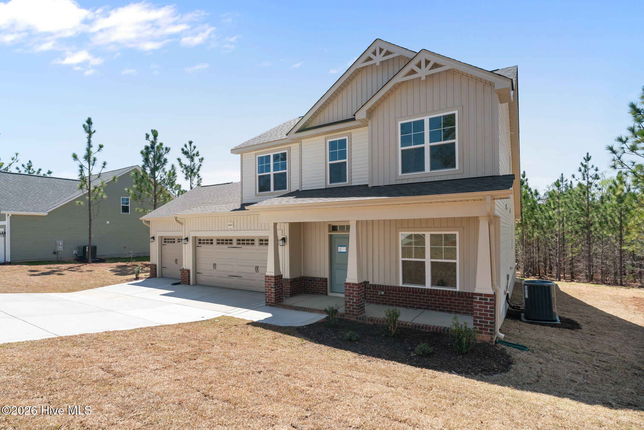 1005 Ivory Lane Property Photo 3
