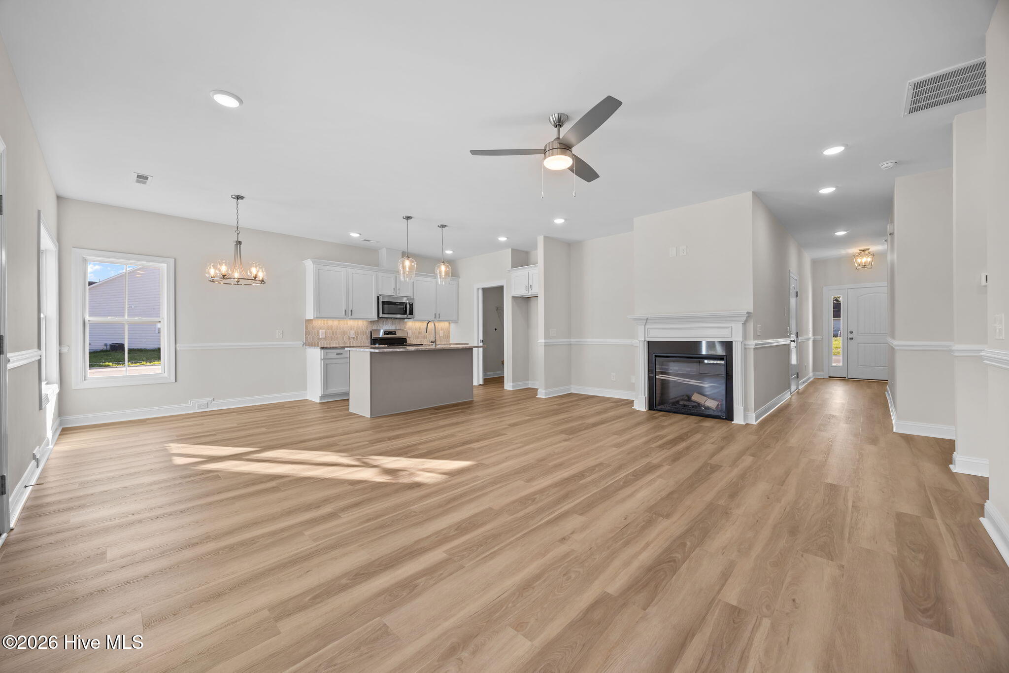 333 Mangrove Court Property Photo 15