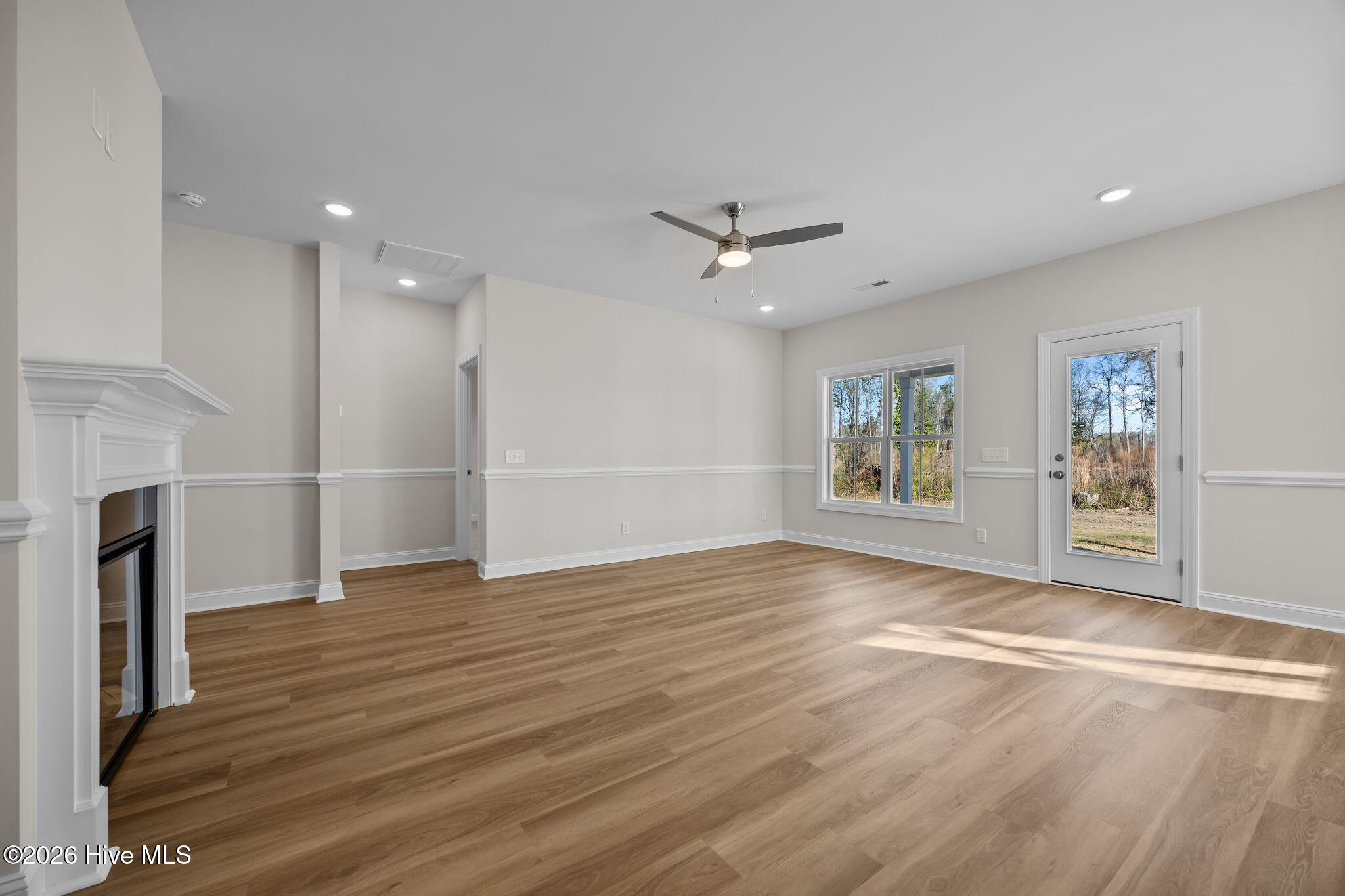 333 Mangrove Court Property Photo 16