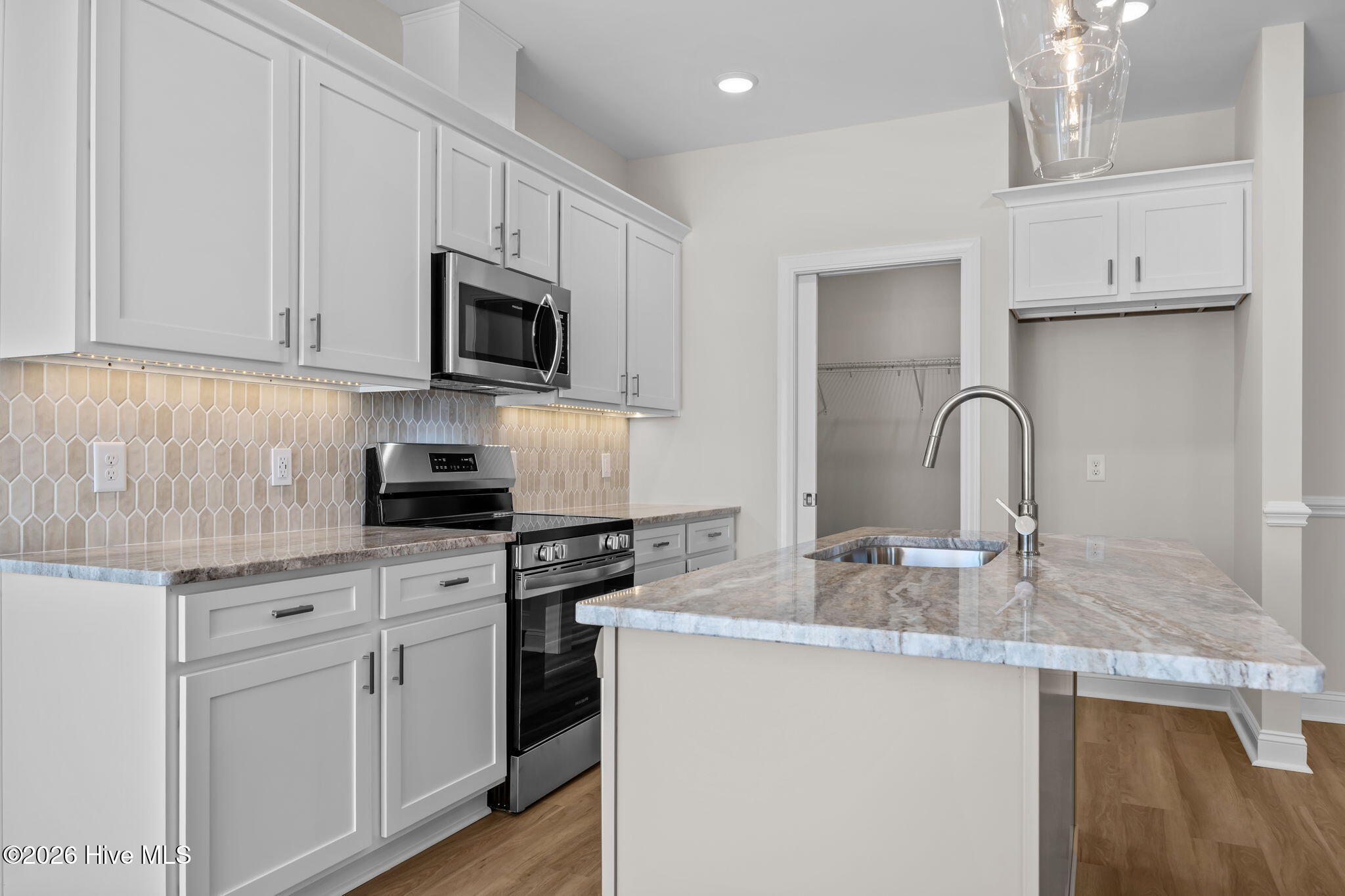 333 Mangrove Court Property Photo 18