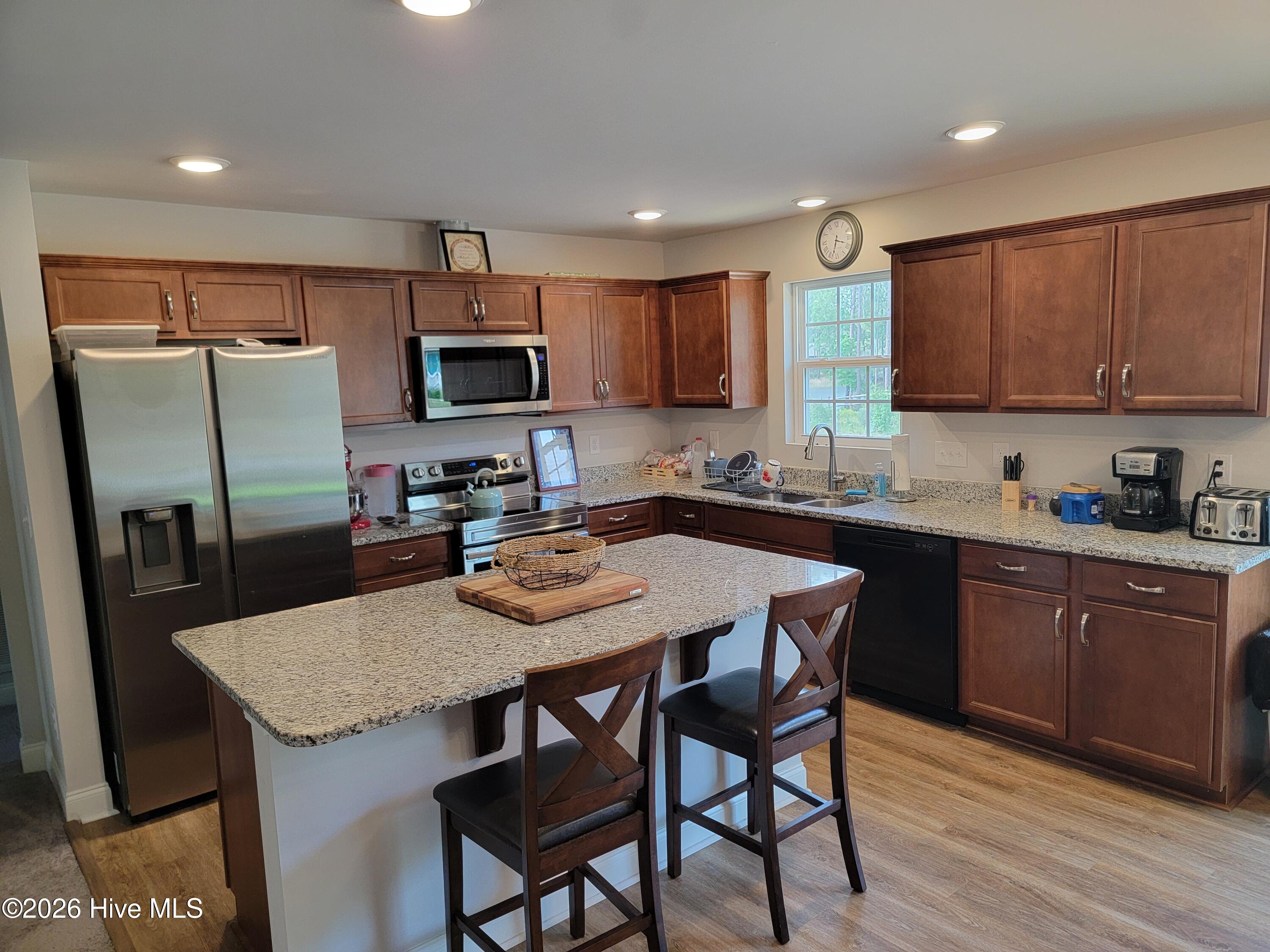 1053 Springdale Road Property Photo 9
