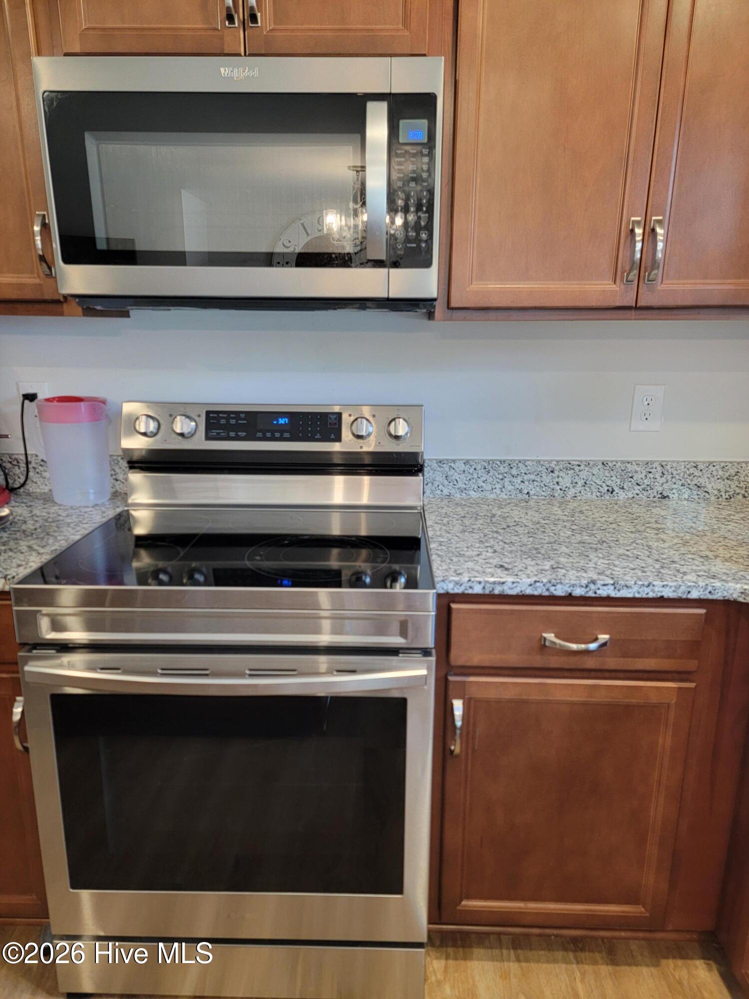 1053 Springdale Road Property Photo 10